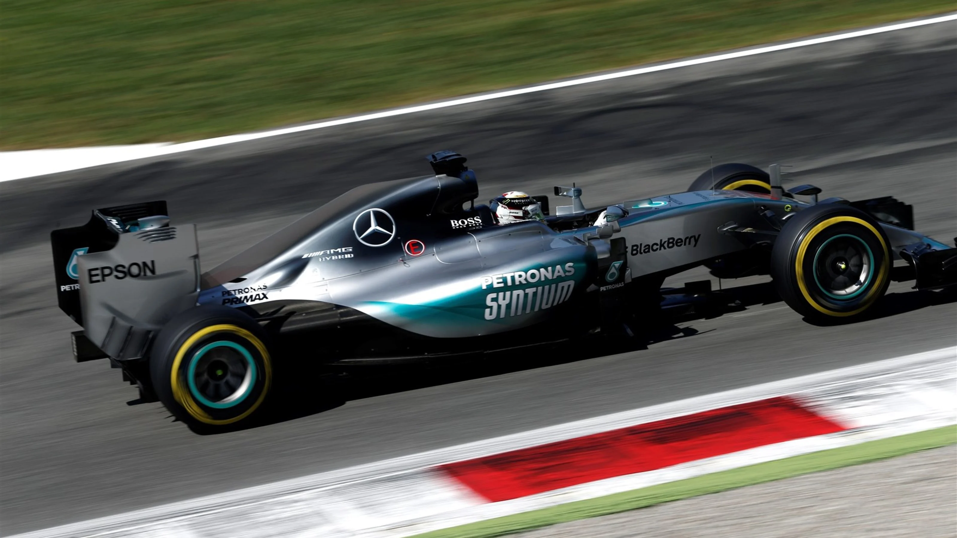 Lewis Hamilton (GBR) Mercedes AMG F1 W06 at Formula One World Championship, Rd12, Italian Grand