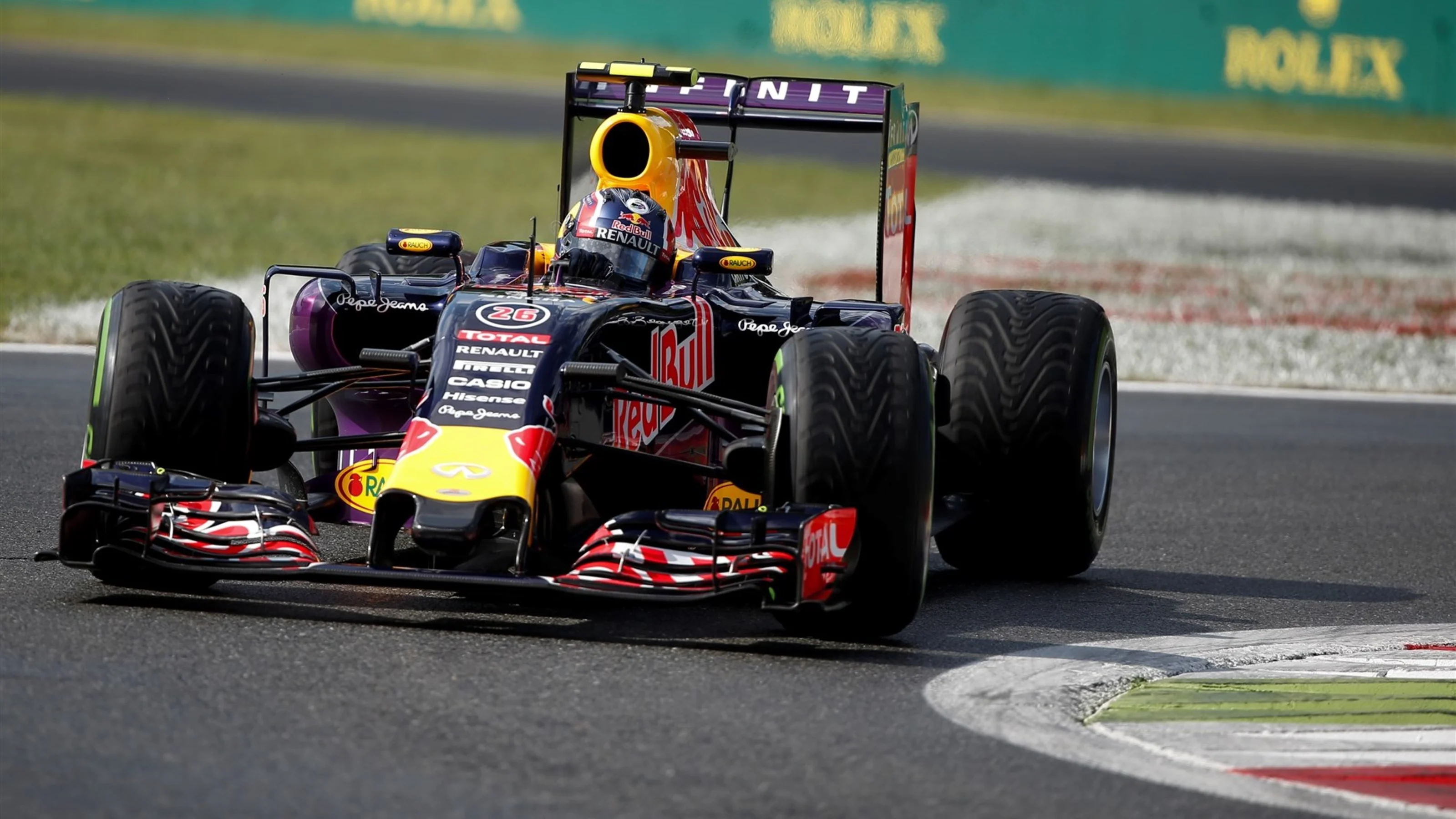 Daniil Kvyat (RUS) Red Bull Racing RB11 at Formula One World Championship, Rd12, Italian Grand