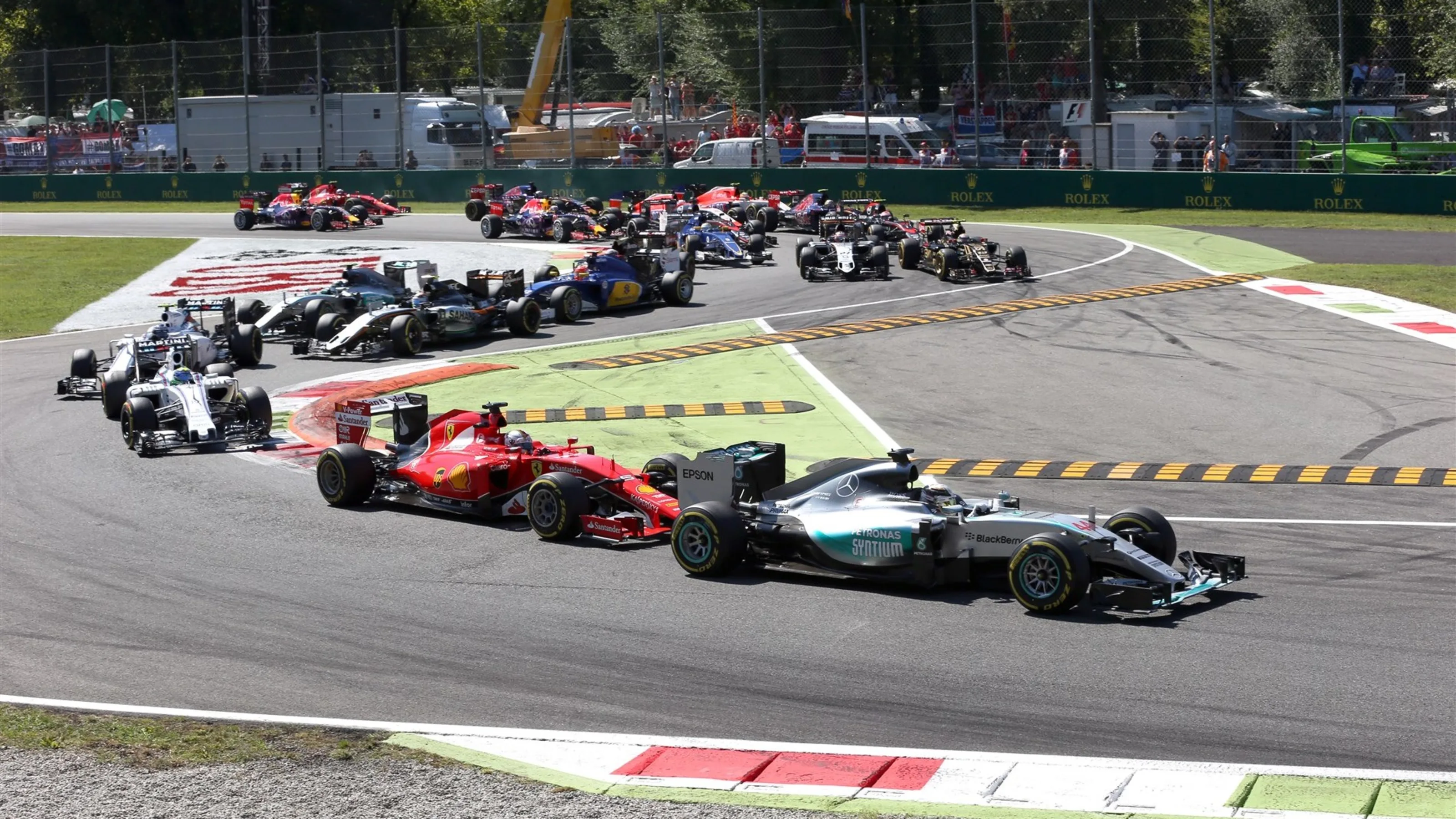 Lewis Hamilton (GBR) Mercedes AMG F1 W06 leads at the start of the race at Formula One World