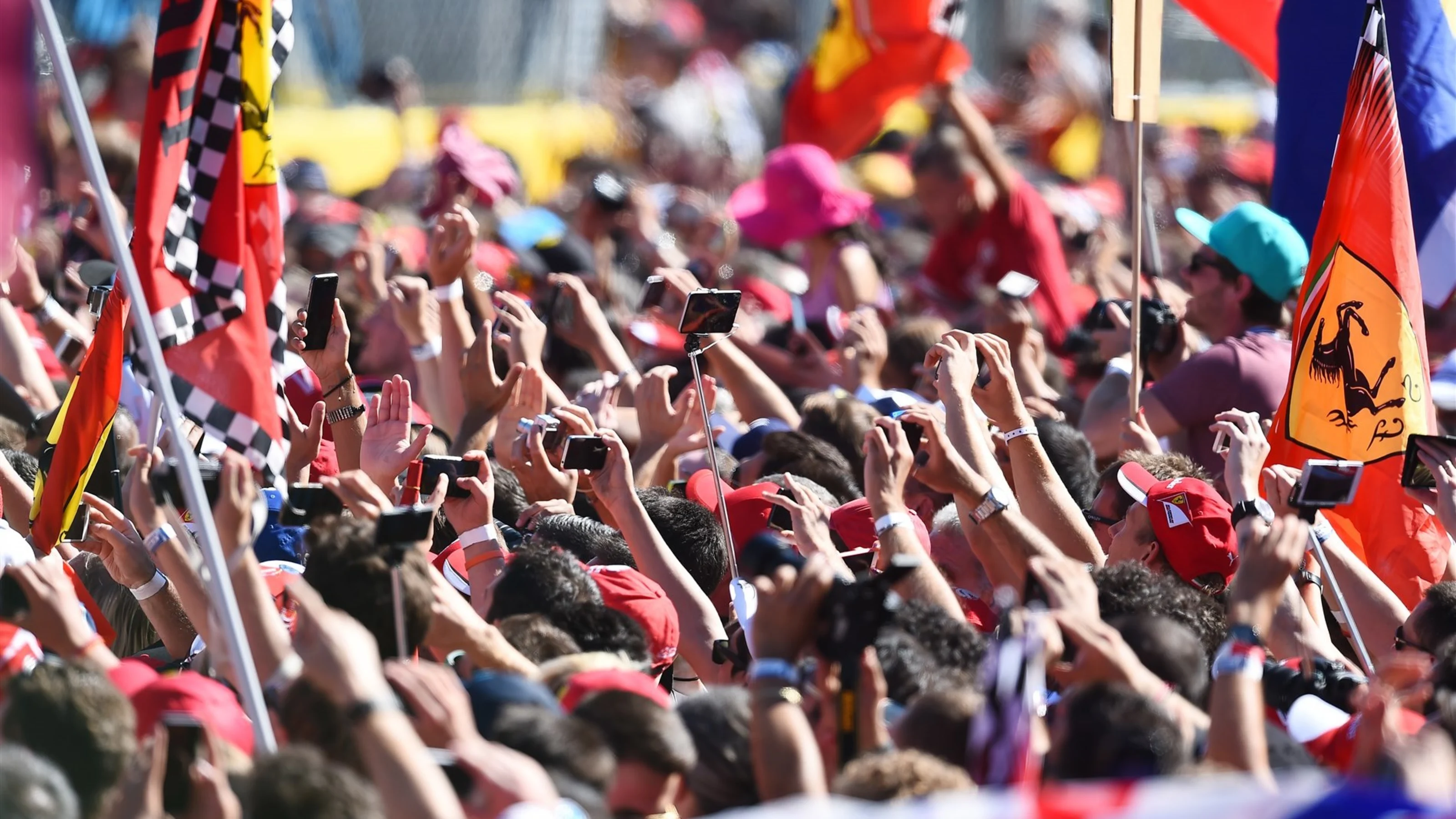 Fans and phone cameras at Formula One World Championship, Rd12, Italian Grand Prix, Race, Monza,