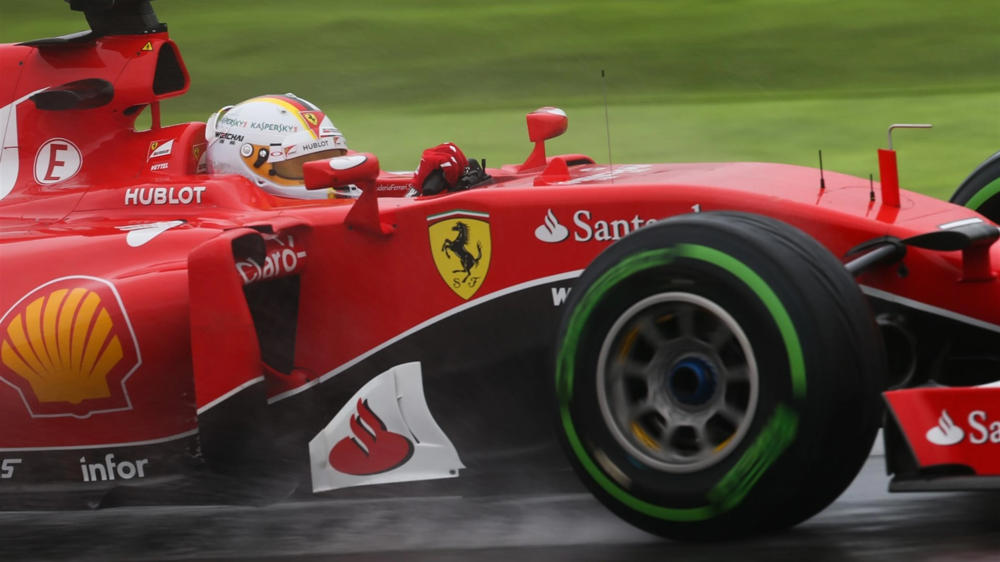 Sebastian Vettel (GER) Ferrari SF15-T at Formula One World Championship, Rd14, Japanese Grand Prix,