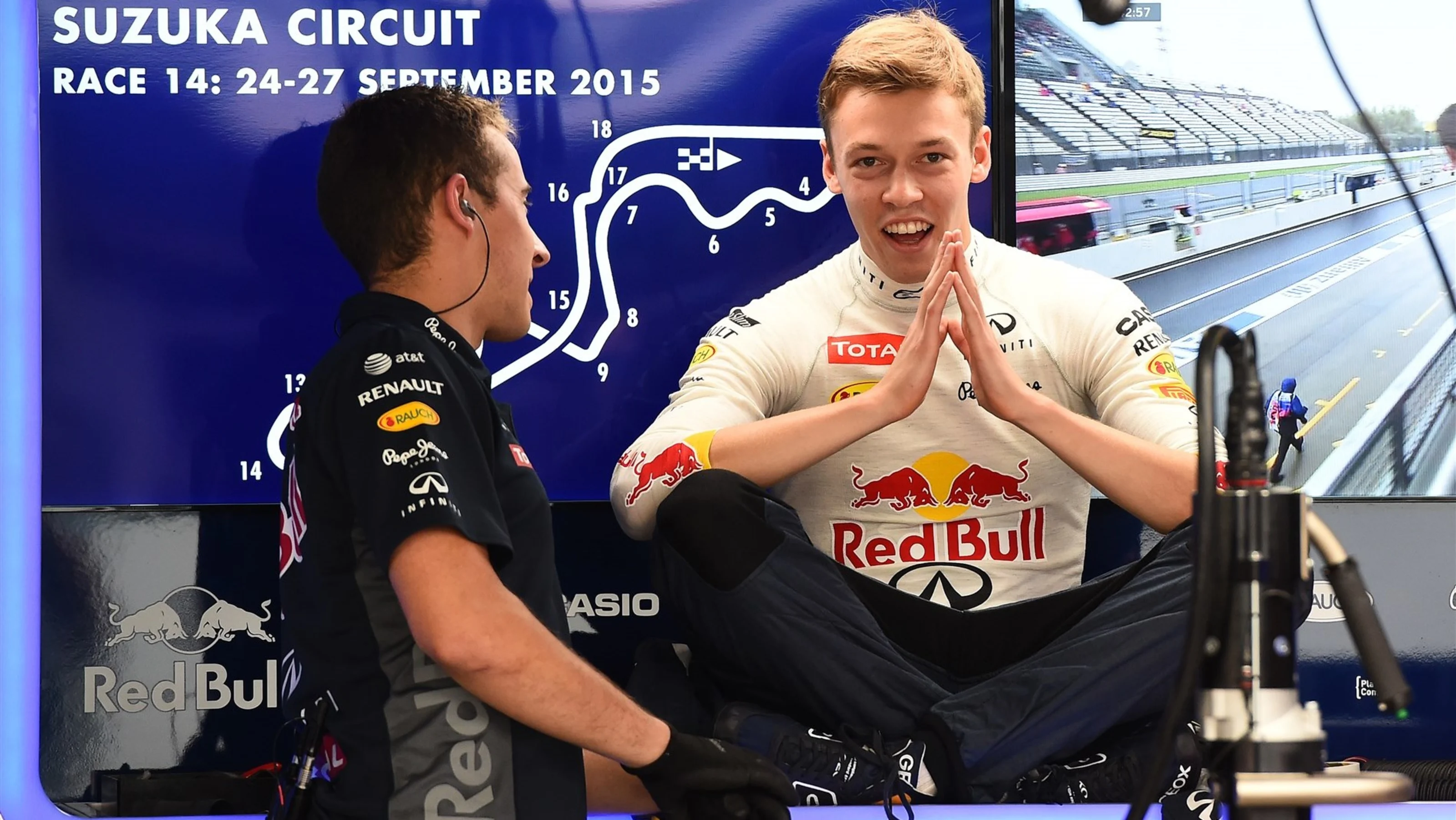Daniil Kvyat (RUS) Red Bull Racing at Formula One World Championship, Rd14, Japanese Grand Prix,