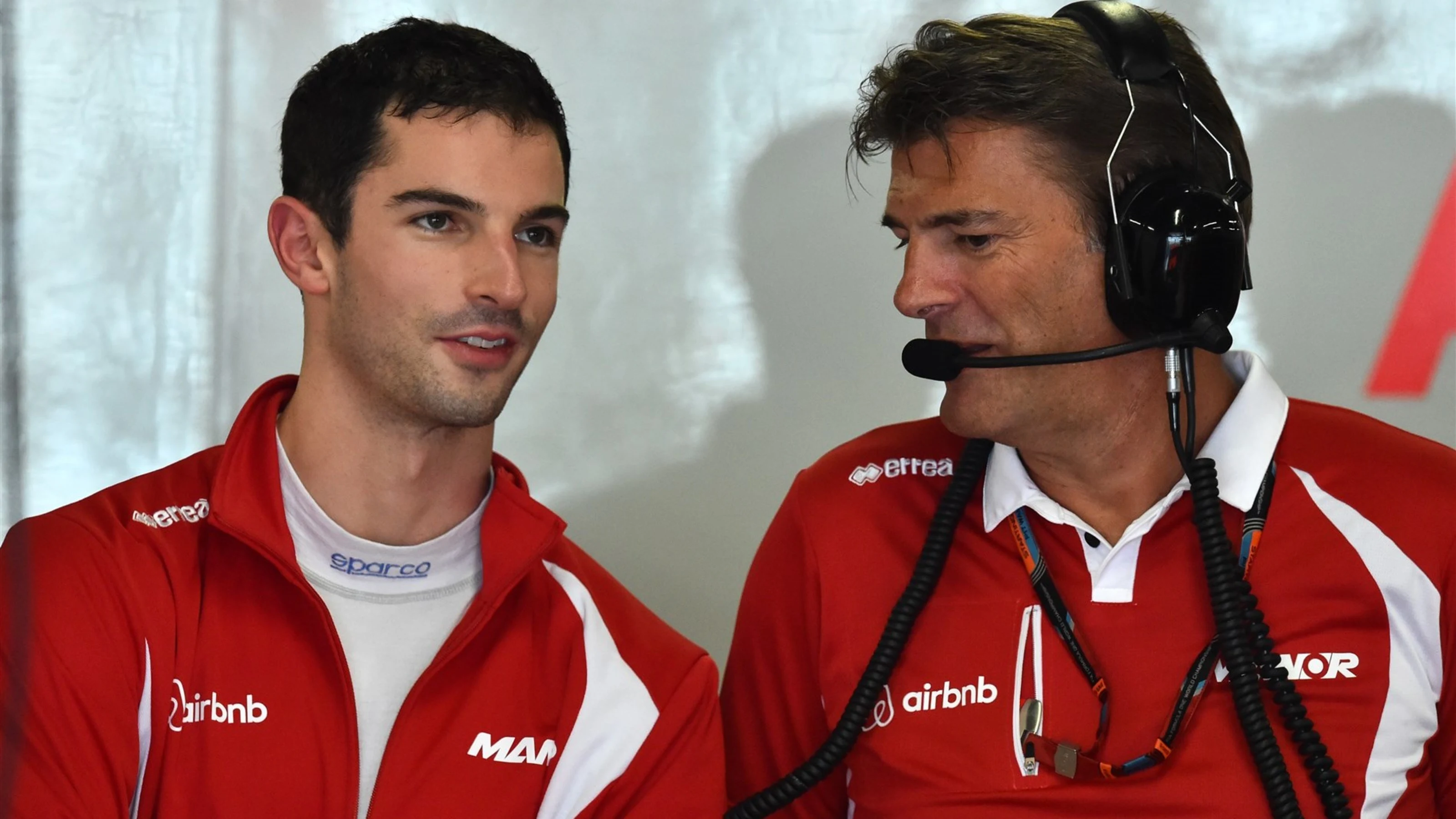 Alexander Rossi (USA) Manor GP and Graeme Lowdon (GBR) Chief Executive Officer Manor GP at Formula
