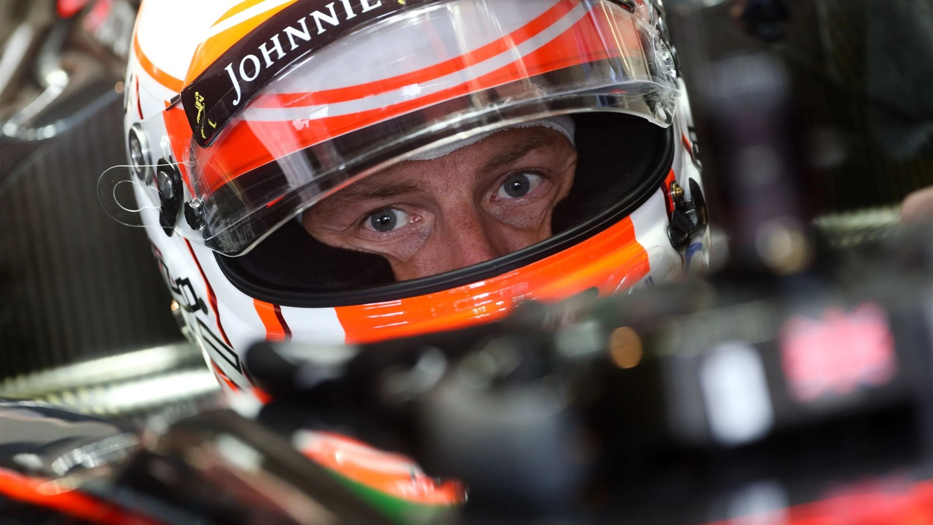 Jenson Button (GBR) McLaren MP4-30 at Formula One World Championship, Rd14, Japanese Grand Prix,