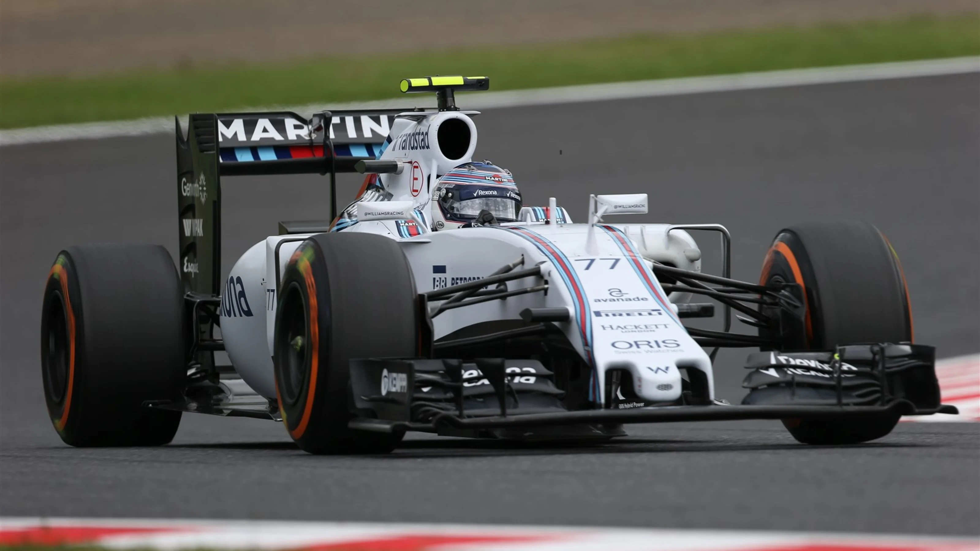Valtteri Bottas (FIN) Williams FW37 at Formula One World Championship, Rd14, Japanese Grand Prix,