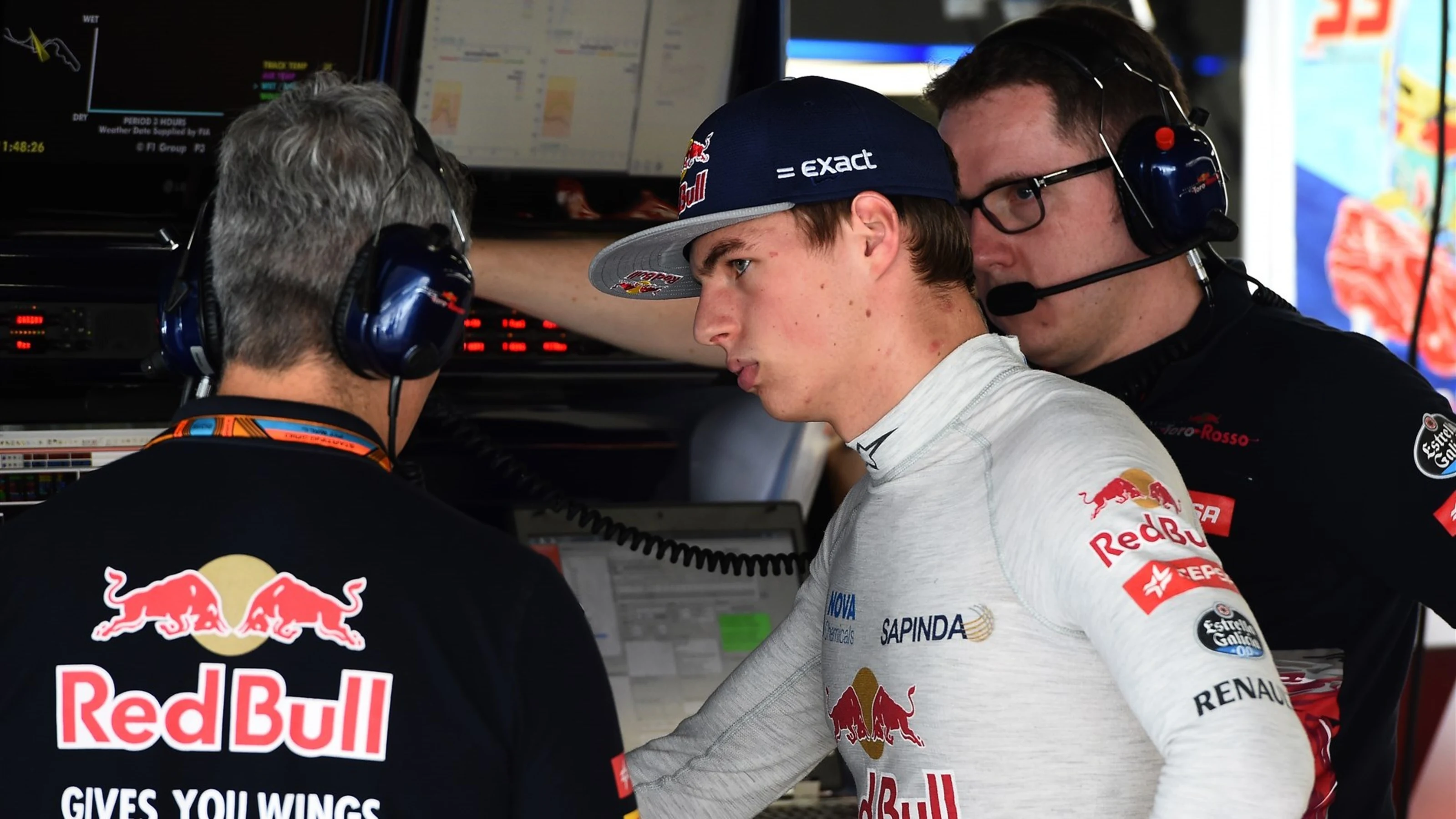 Max Verstappen (NDL) Scuderia Toro Rosso at Formula One World Championship, Rd14, Japanese Grand