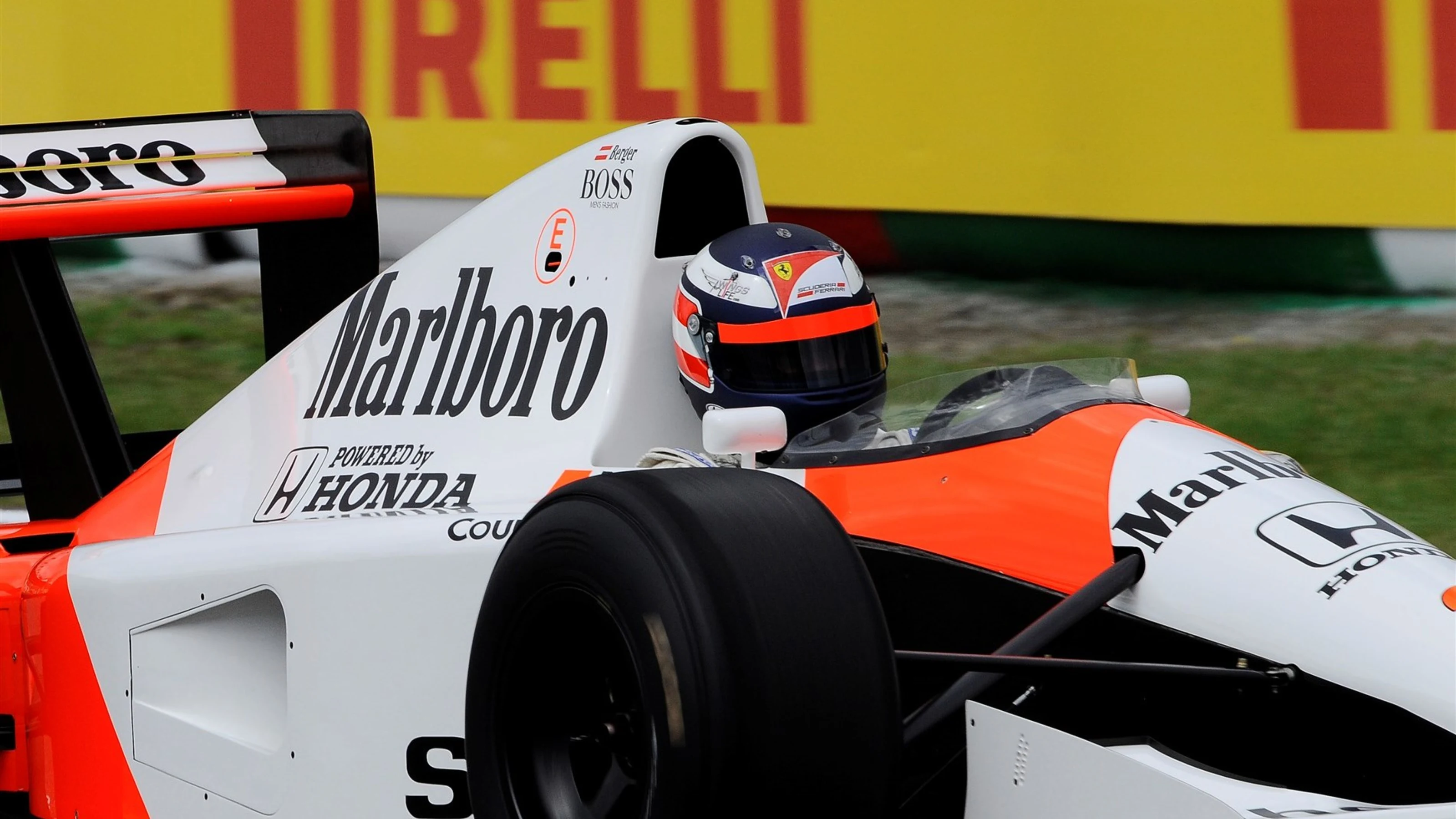 Gerhard Berger (AUT) demonstrates the McLaren MP4/6 at Formula One World Championship, Rd14,