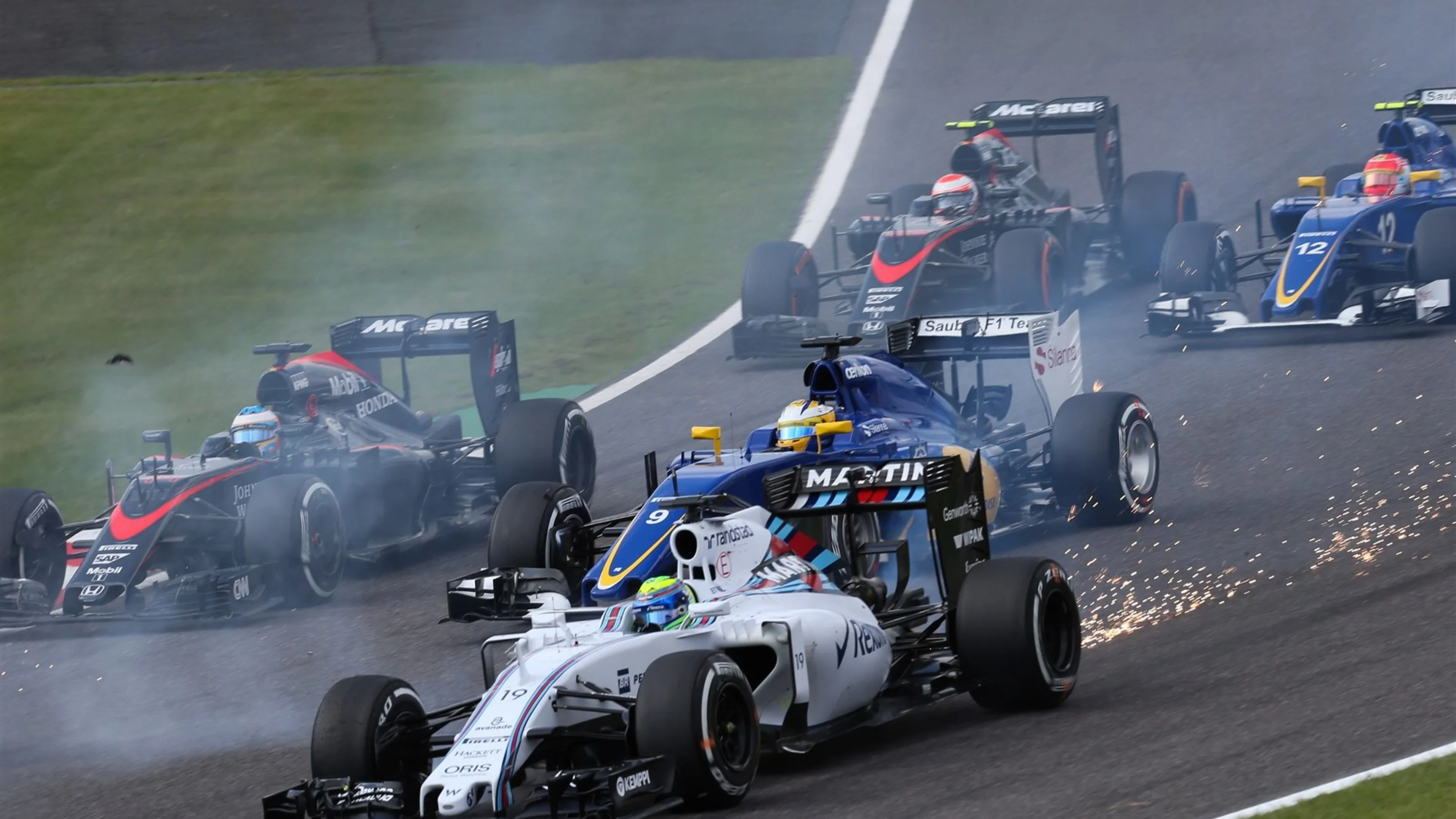 Felipe Massa (BRA) Williams FW37 at the start of the race at Formula One World Championship, Rd14,