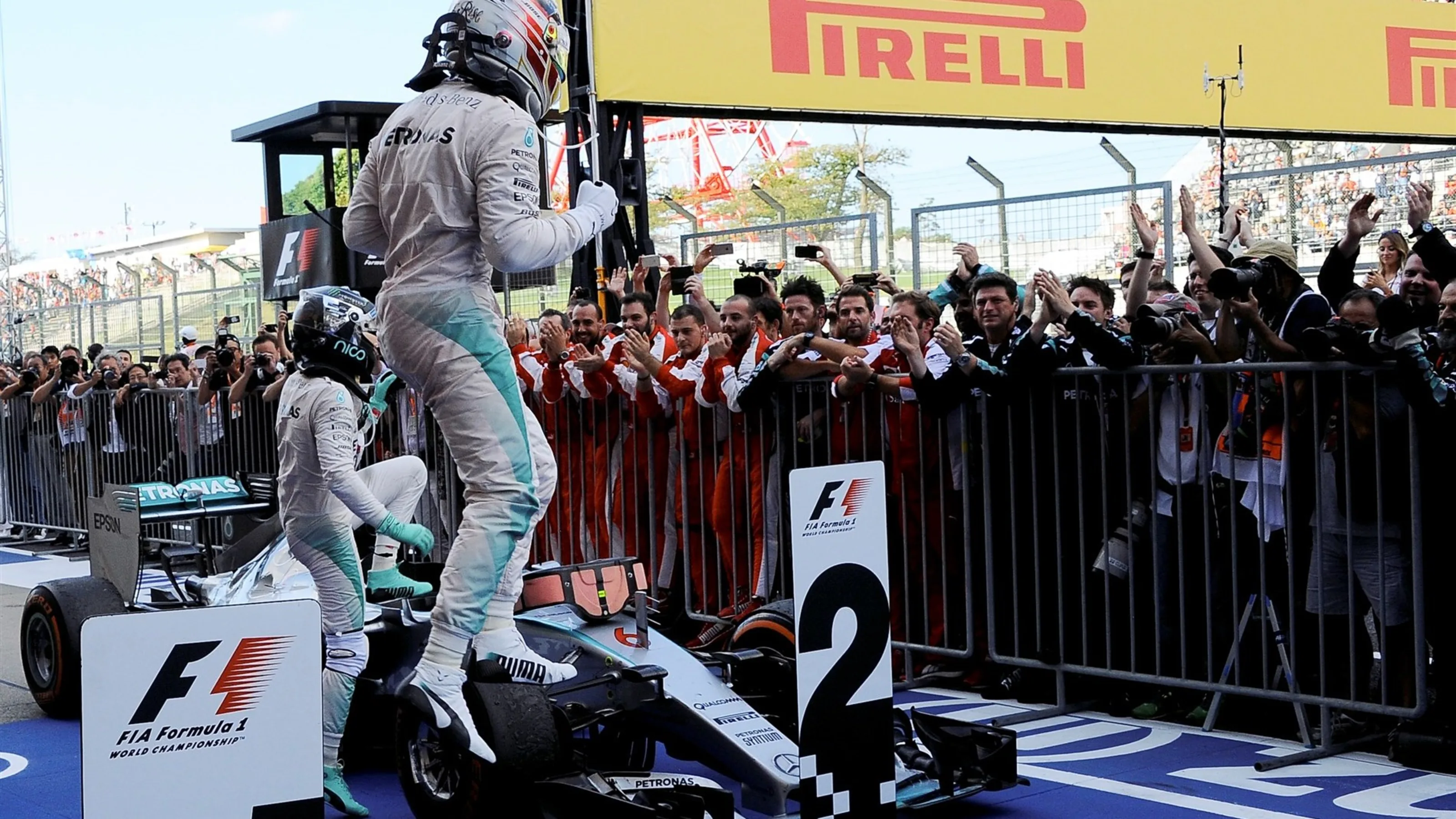 Race winner Lewis Hamilton (GBR) Mercedes AMG F1 celebrates in parc ferme at Formula One World