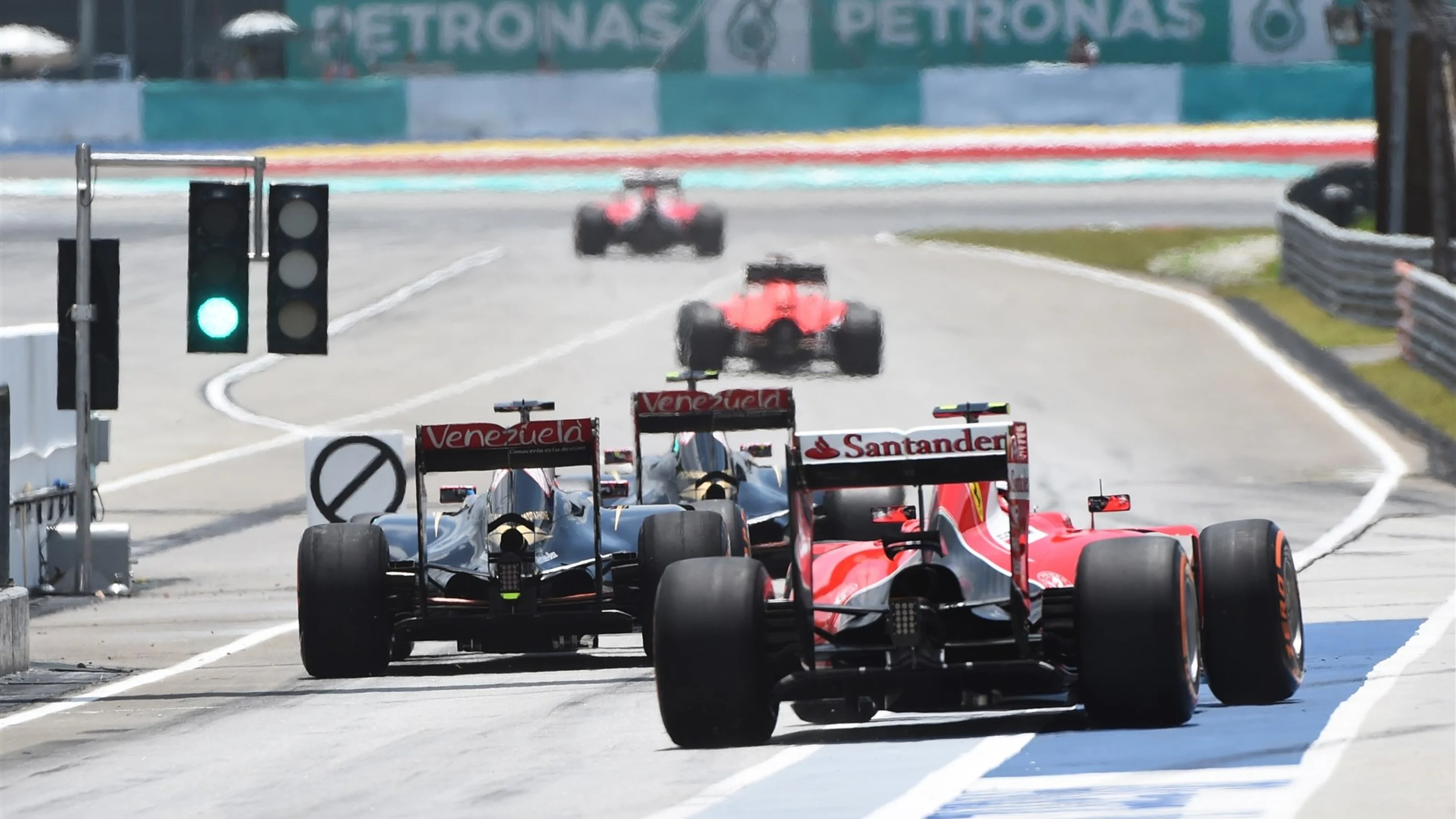 Kimi Raikkonen (FIN) Ferrari SF15-T at Formula One World Championship, Rd2, Malaysian Grand Prix,