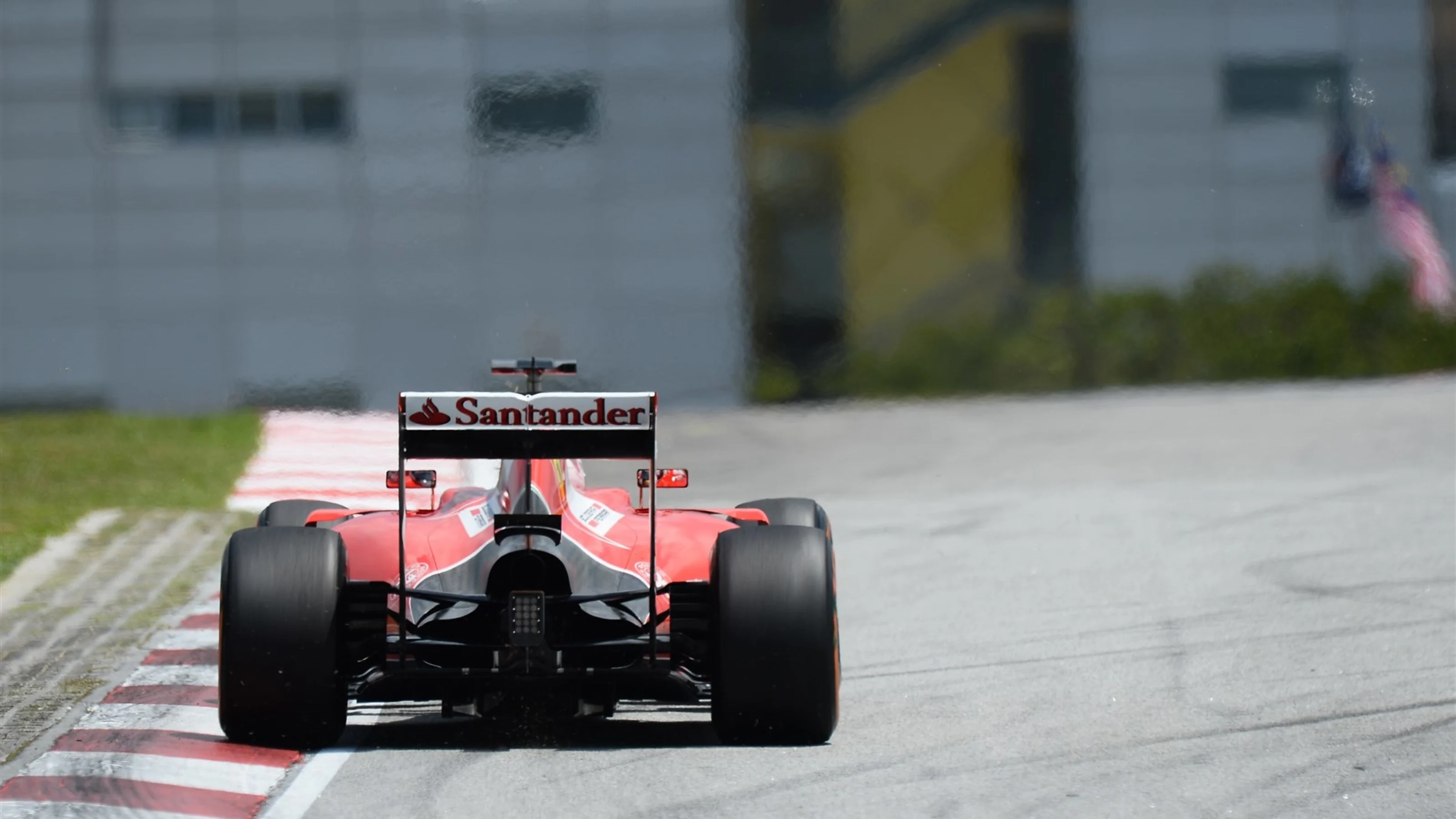 Sebastian Vettel (GER) Ferrari SF15-T at Formula One World Championship, Rd2, Malaysian Grand Prix,