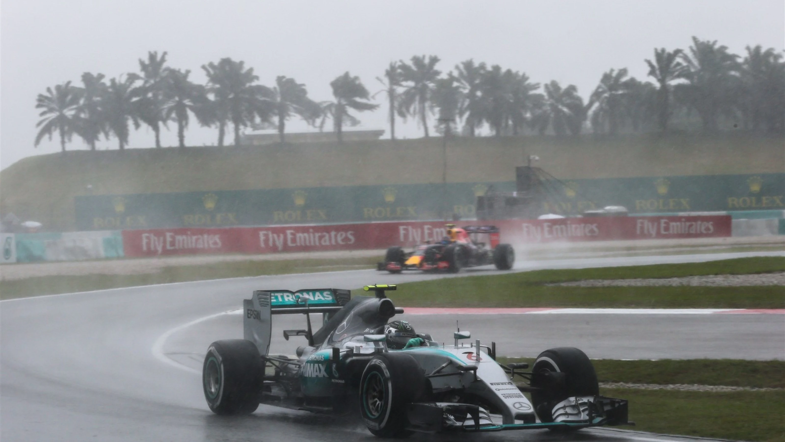 Nico Rosberg (GER) Mercedes AMG F1 W06 at Formula One World Championship, Rd2, Malaysian Grand