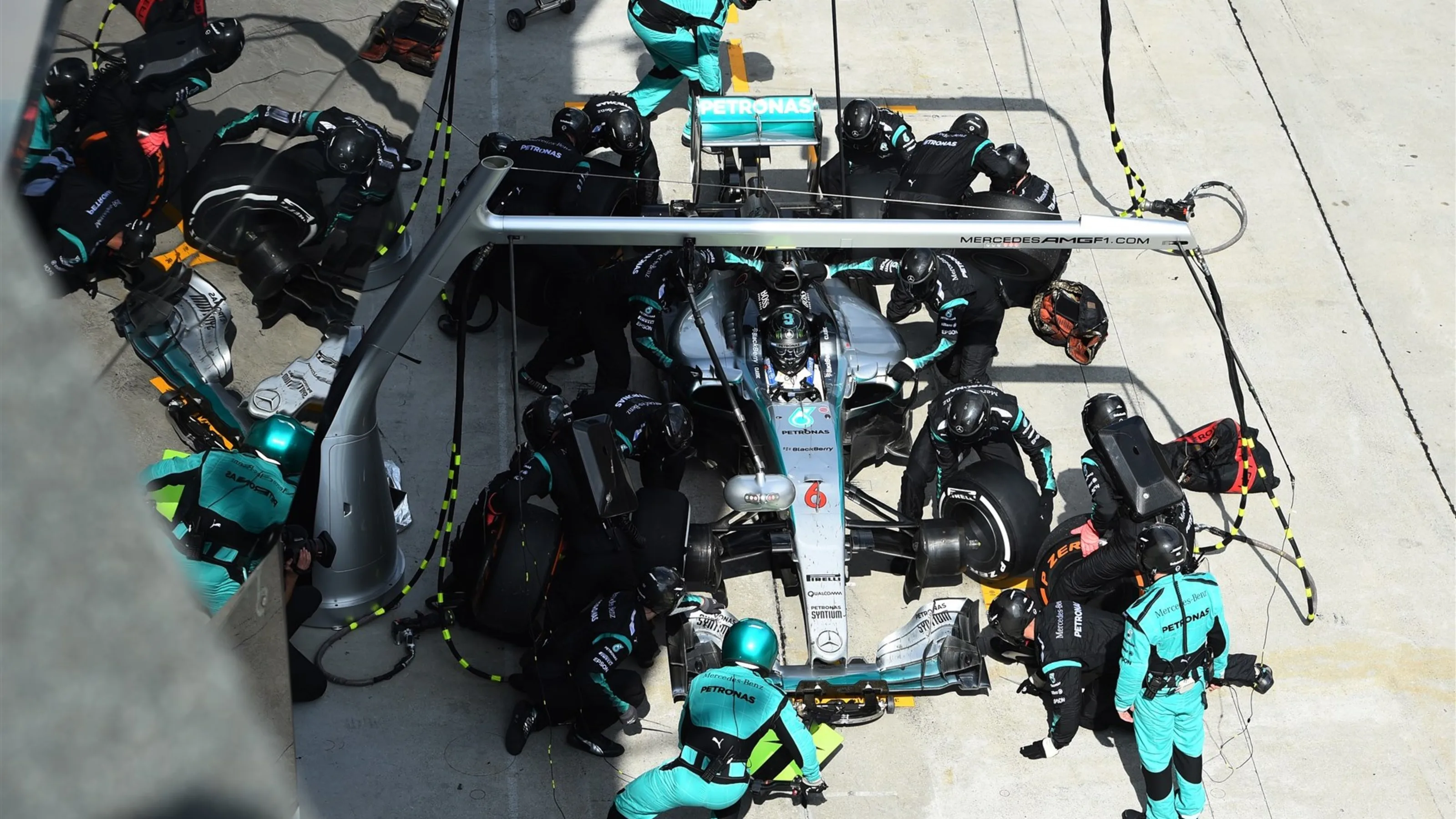 Nico Rosberg (GER) Mercedes AMG F1 W06 makes a pitstop at Formula One World Championship, Rd2,