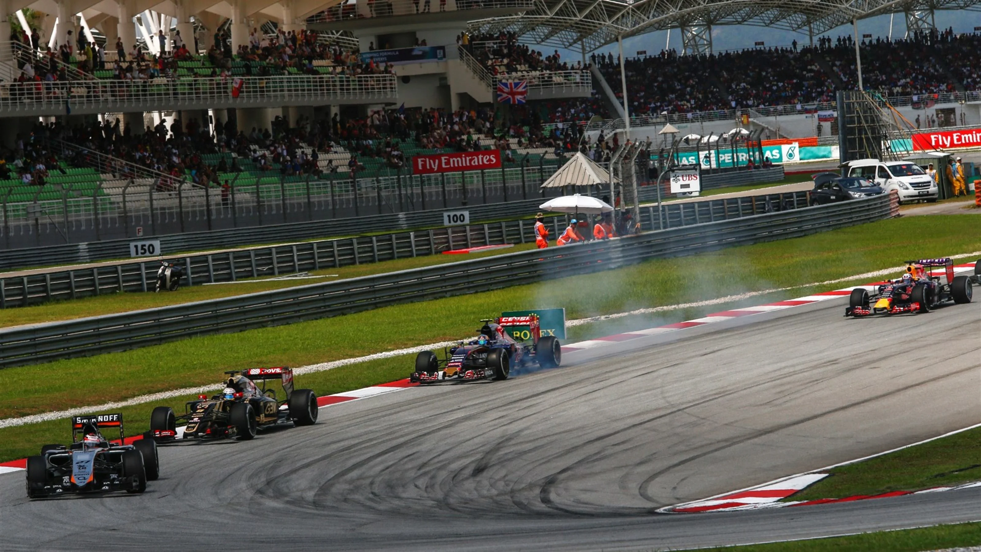 Nico Hulkenberg (GER) Force India VJM08 at Formula One World Championship, Rd2, Malaysian Grand