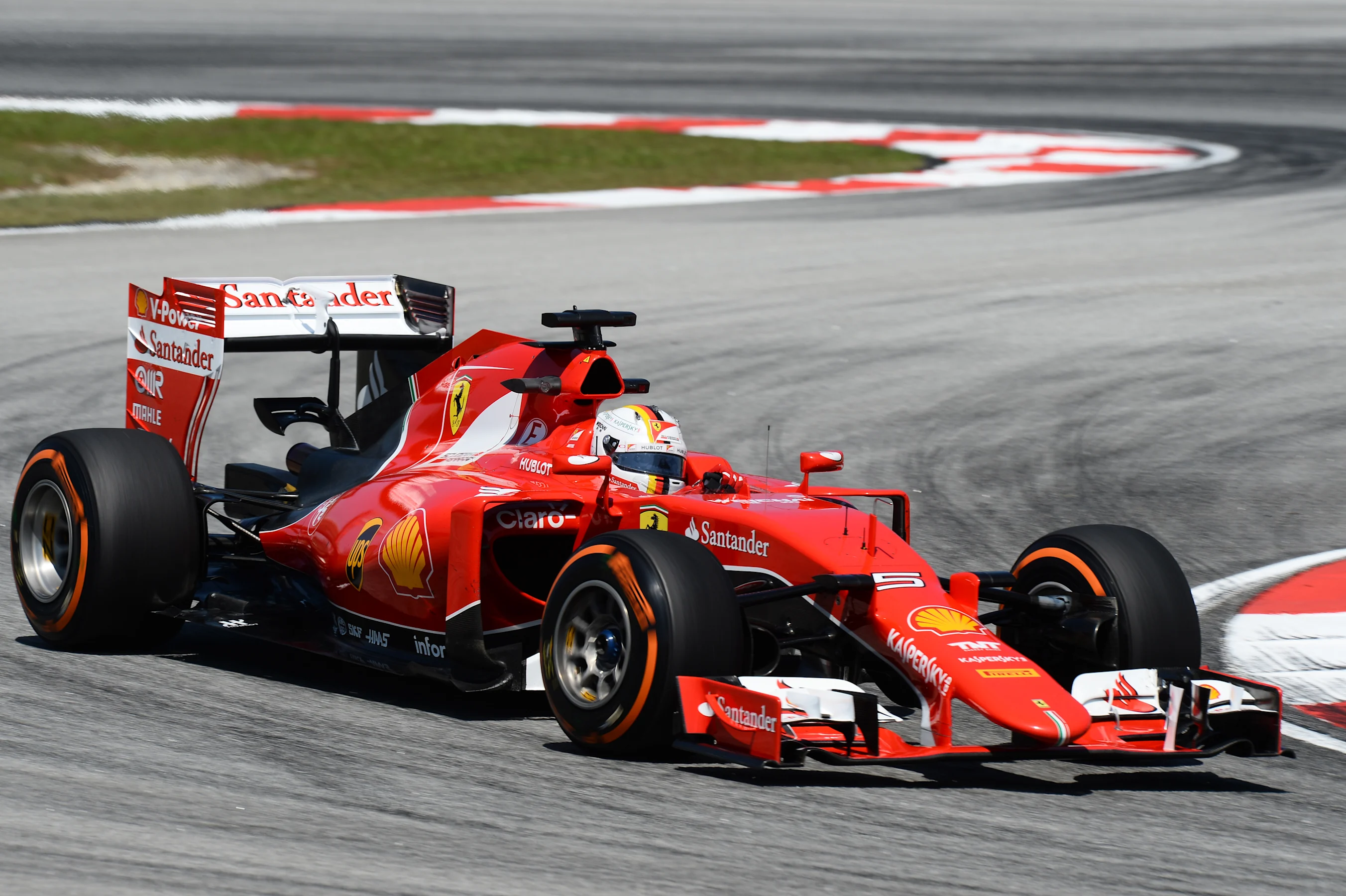 Sebastian Vettel (GER) Ferrari SF15-T at Formula One World Championship, Rd2, Malaysian Grand Prix,