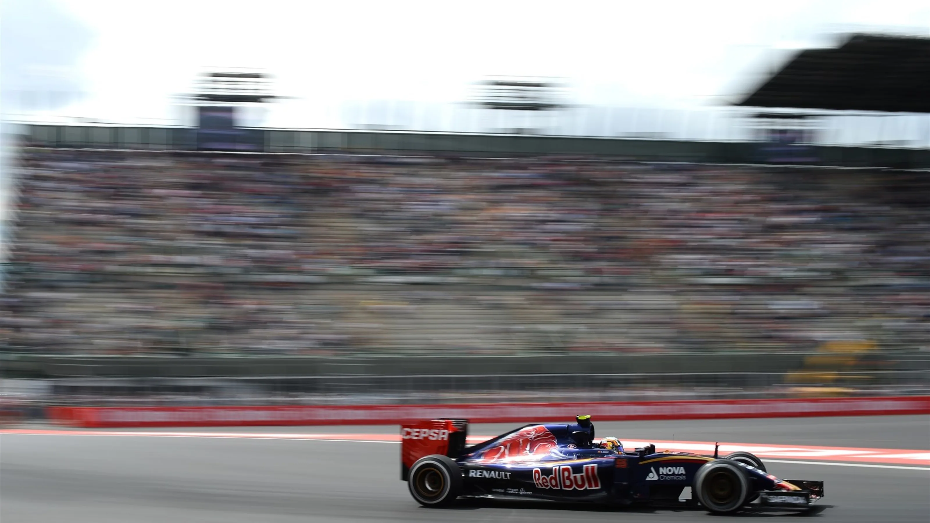 Carlos Sainz jr (ESP) Scuderia Toro Rosso STR10 at Formula One World Championship, Rd17, Mexican