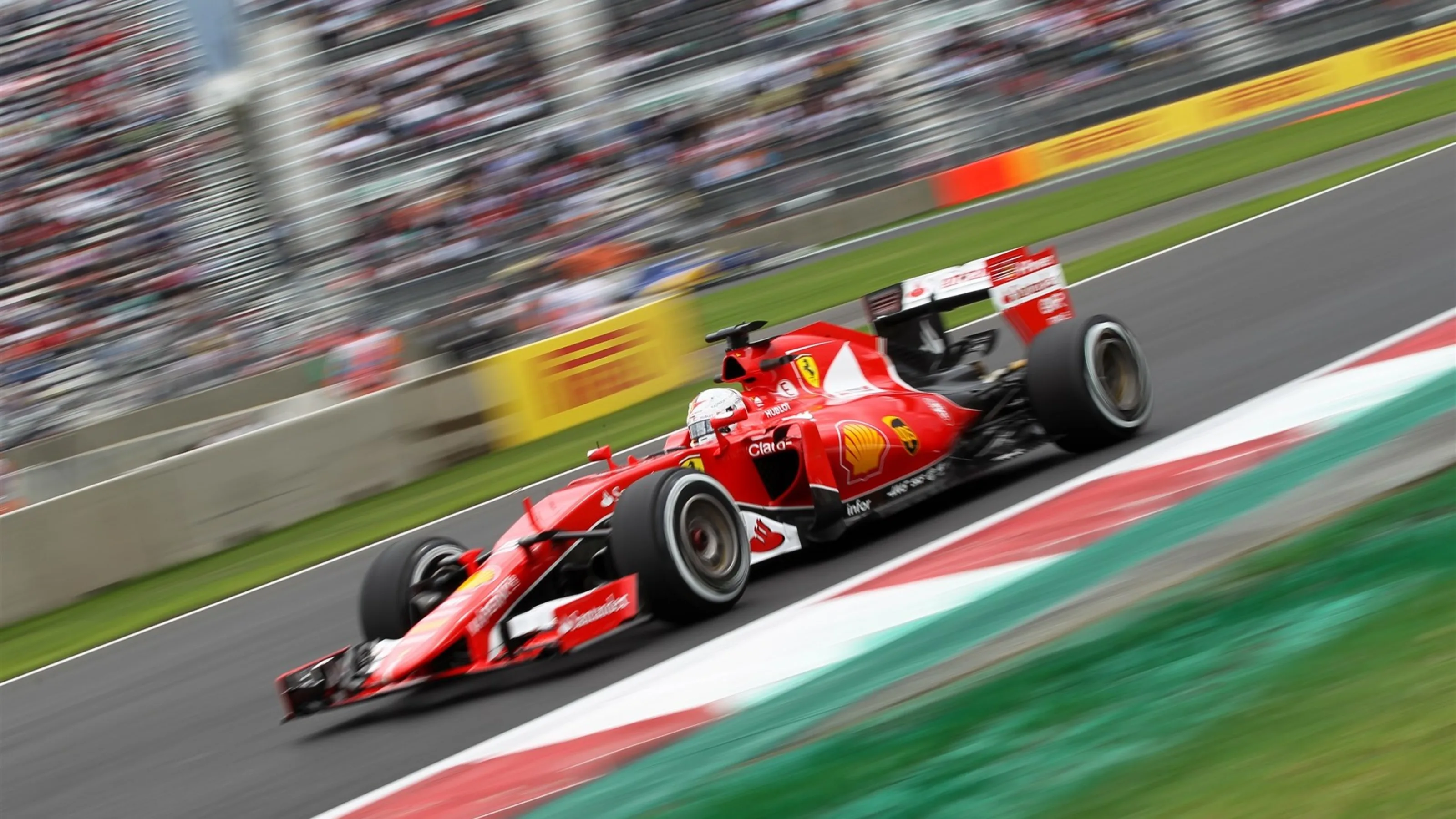 Sebastian Vettel (GER) Ferrari SF15-T at Formula One World Championship, Rd17, Mexican Grand Prix,