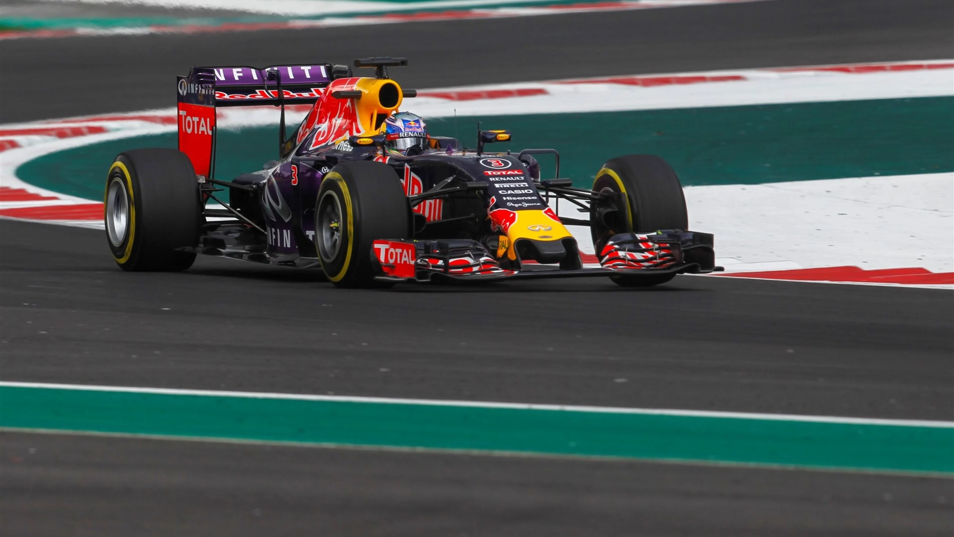 Daniel Ricciardo (AUS) Red Bull Racing RB11 at Formula One World Championship, Rd17, Mexican Grand