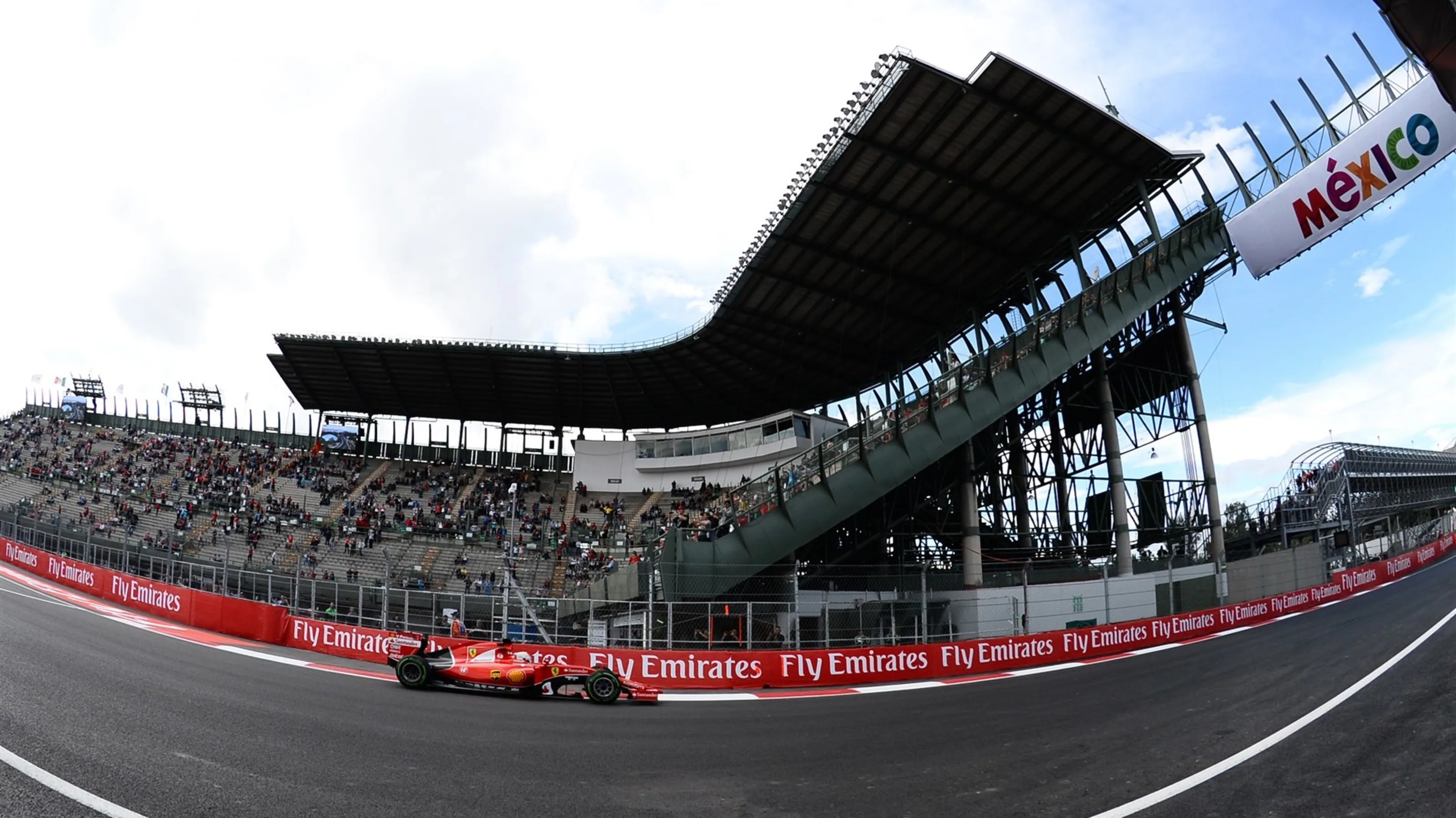 Sebastian Vettel (GER) Ferrari SF15-T at Formula One World Championship, Rd17, Mexican Grand Prix,
