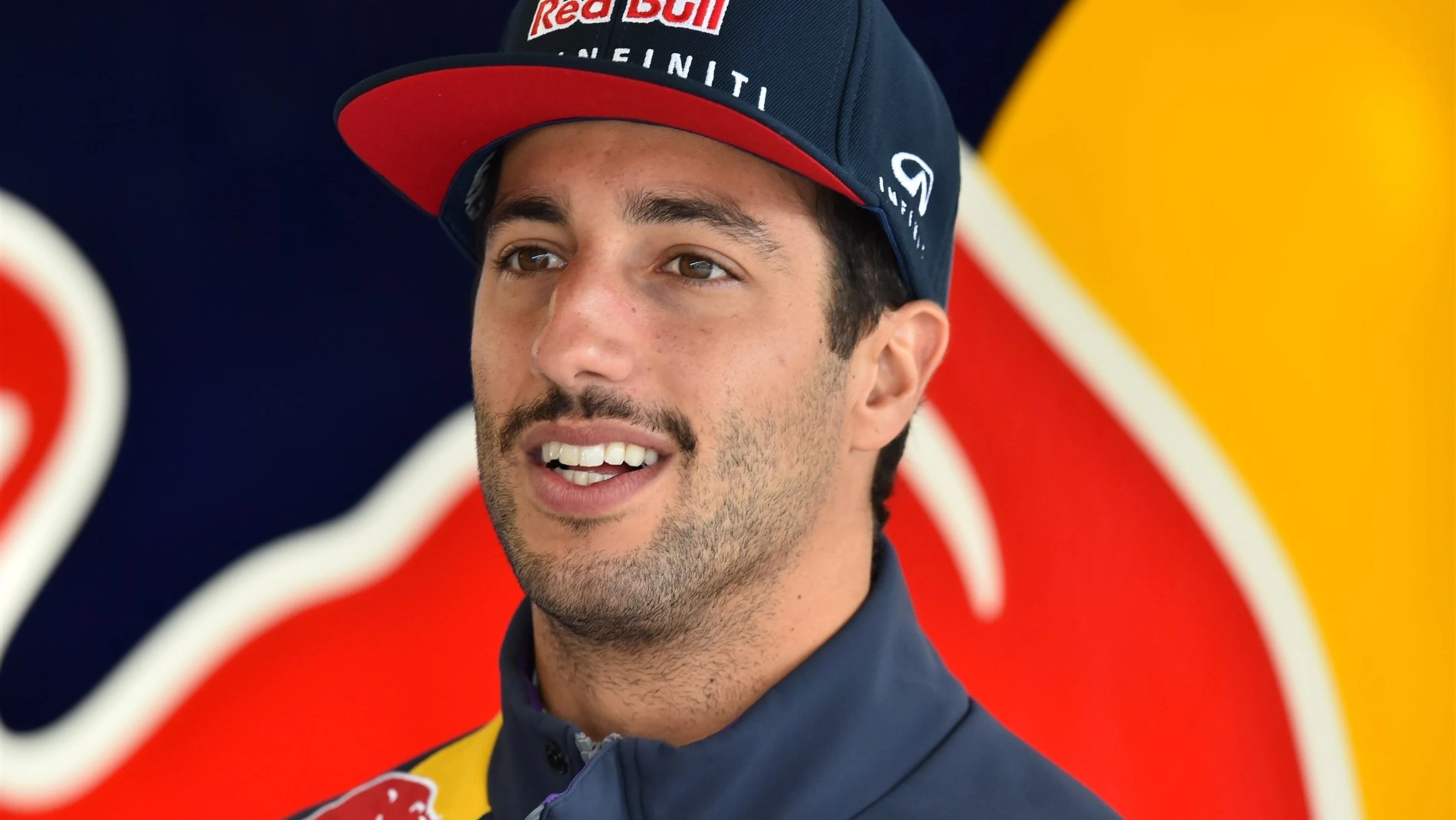 Daniel Ricciardo (AUS) Red Bull Racing at Formula One World Championship, Rd17, Mexican Grand Prix,