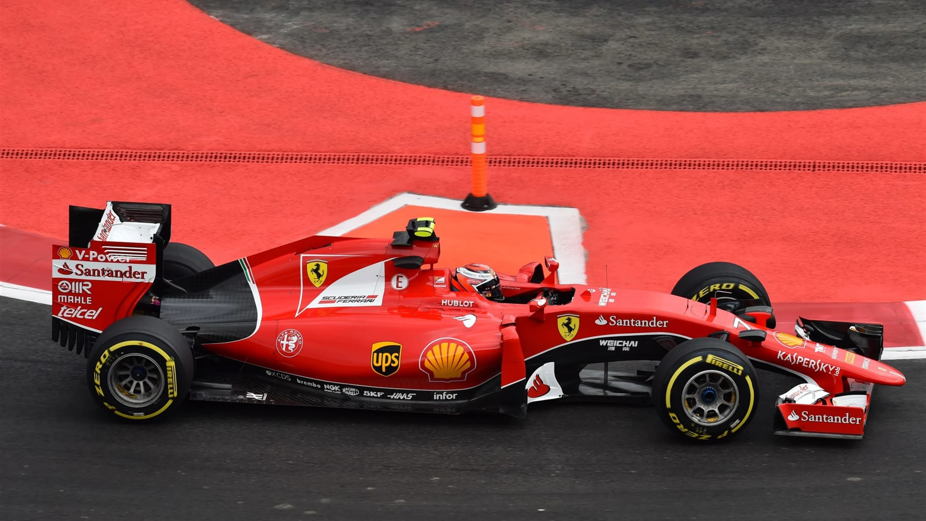 Kimi Raikkonen (FIN) Ferrari SF15-T at Formula One World Championship, Rd17, Mexican Grand Prix,