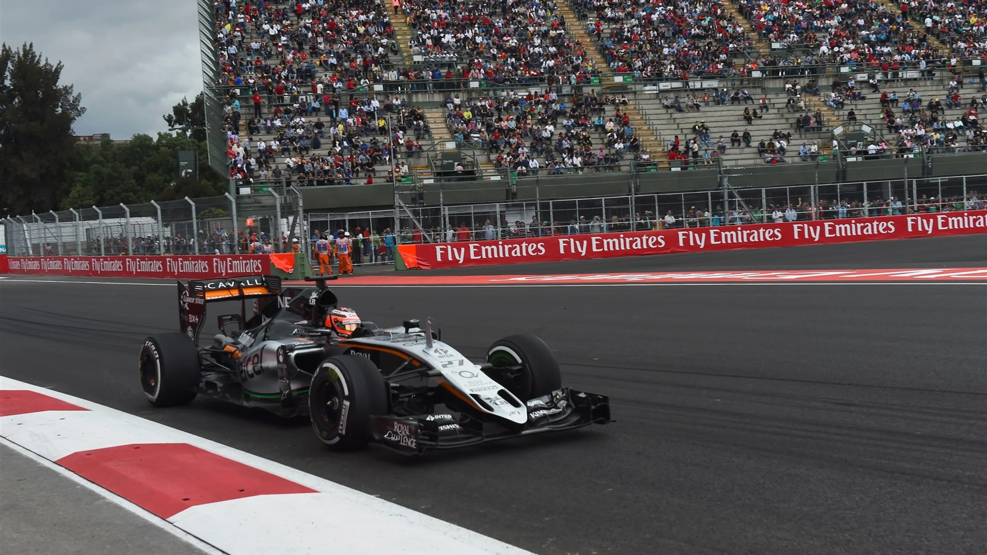 Nico Hulkenberg (GER) Force India VJM08 at Formula One World Championship, Rd17, Mexican Grand