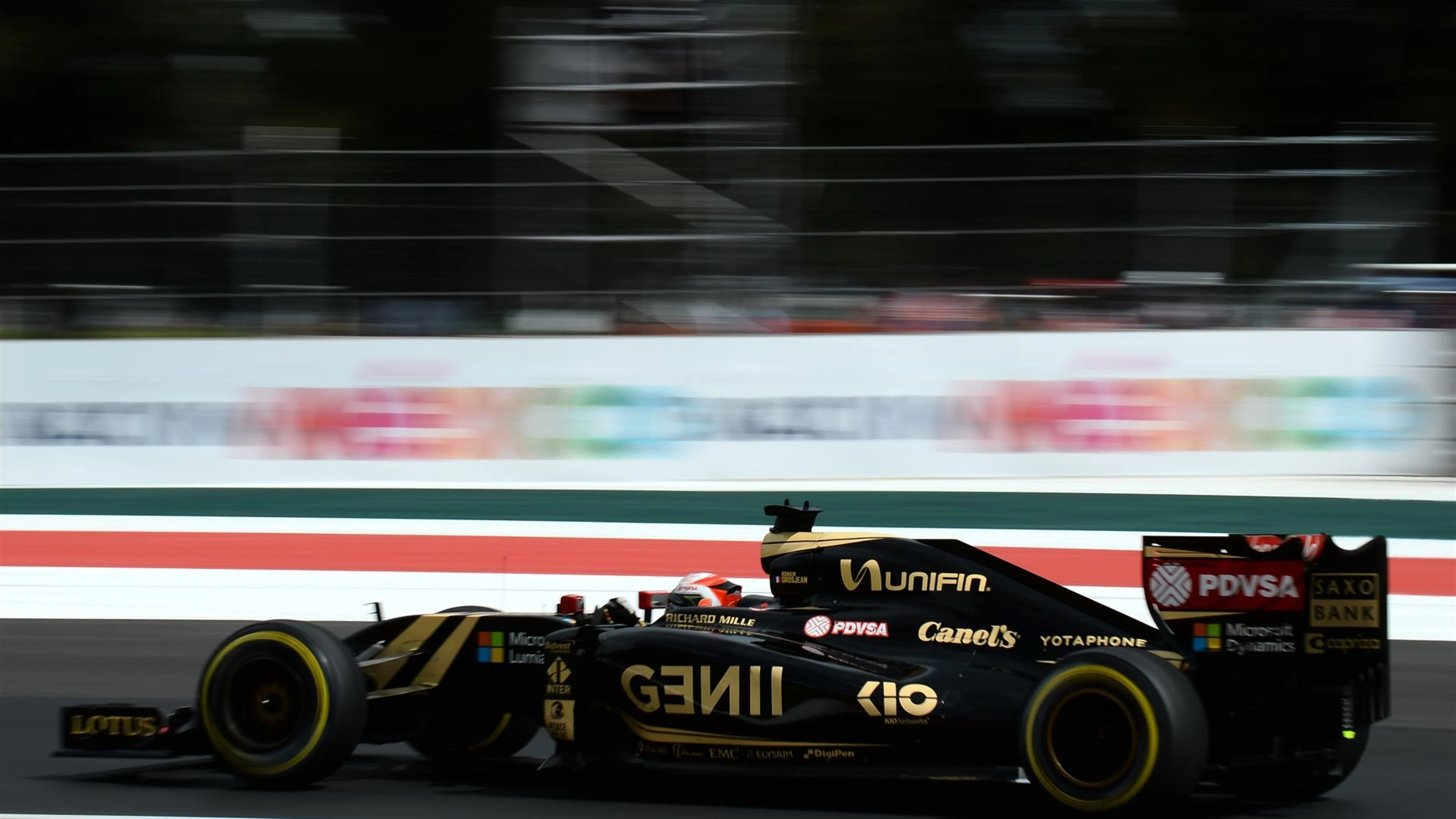 Romain Grosjean (FRA) Lotus E23 Hybrid at Formula One World Championship, Rd17, Mexican Grand Prix,