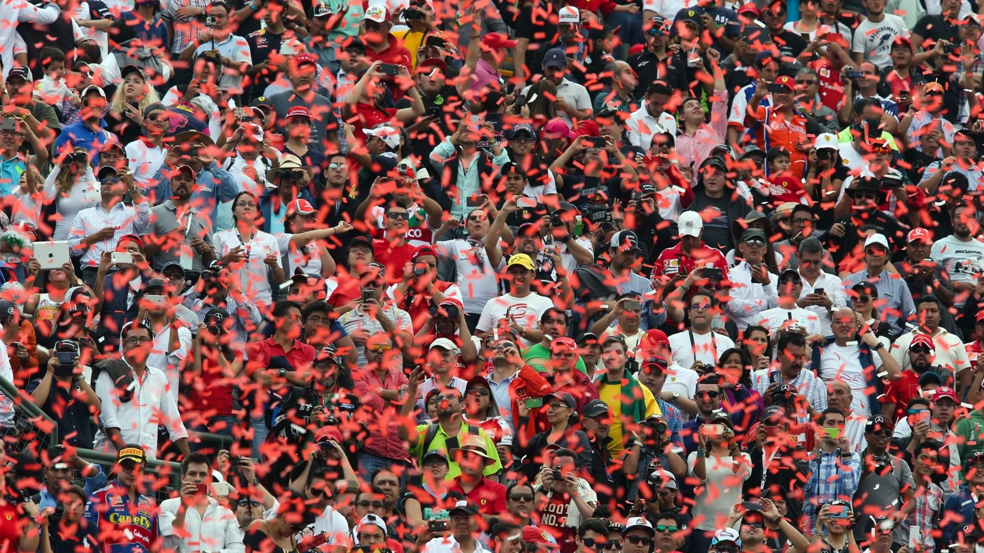 Fans at Formula One World Championship, Rd17, Mexican Grand Prix, Race, Circuit Hermanos Rodriguez,