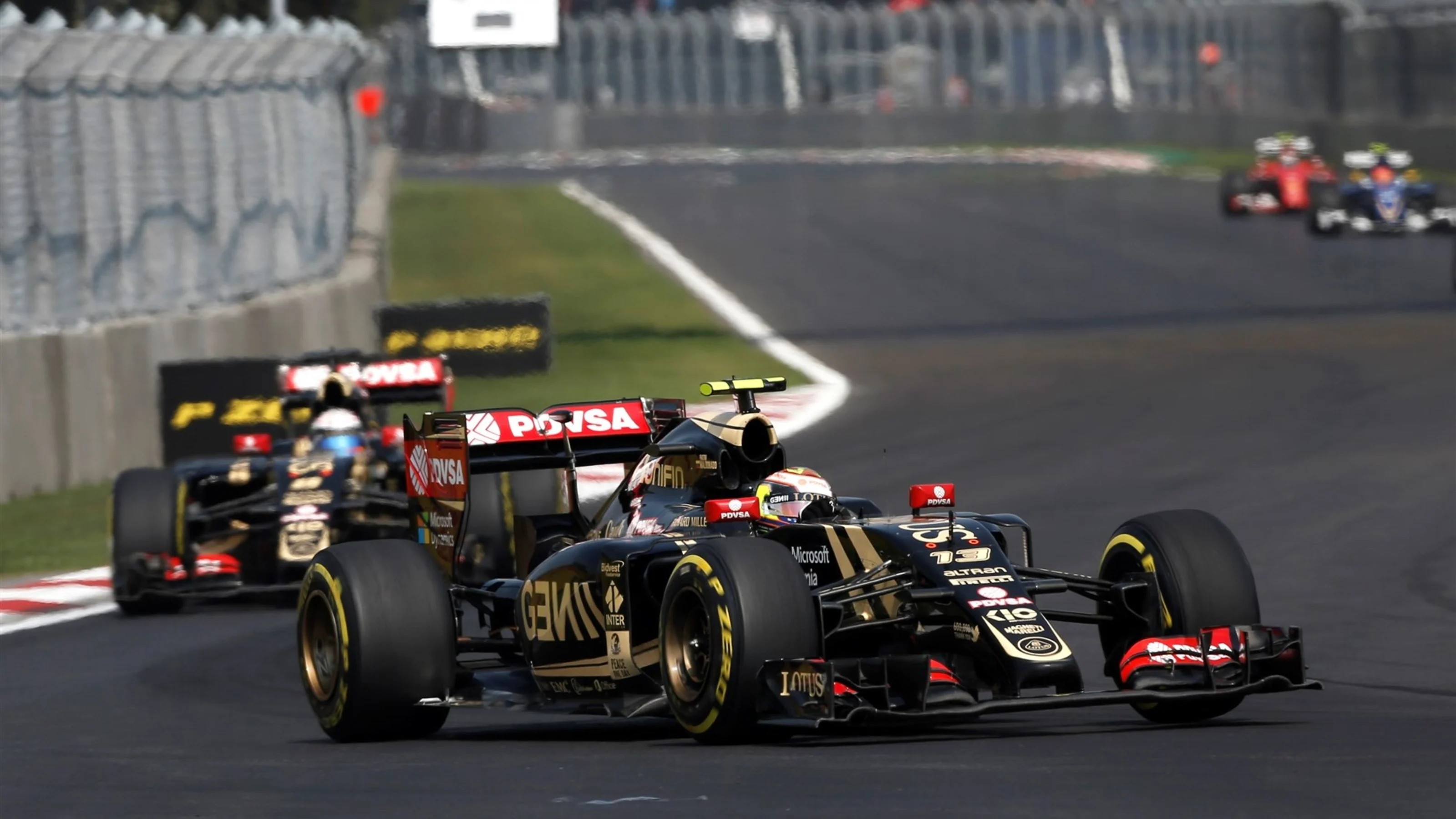Pastor Maldonado (VEN) Lotus E23 Hybrid at Formula One World Championship, Rd17, Mexican Grand