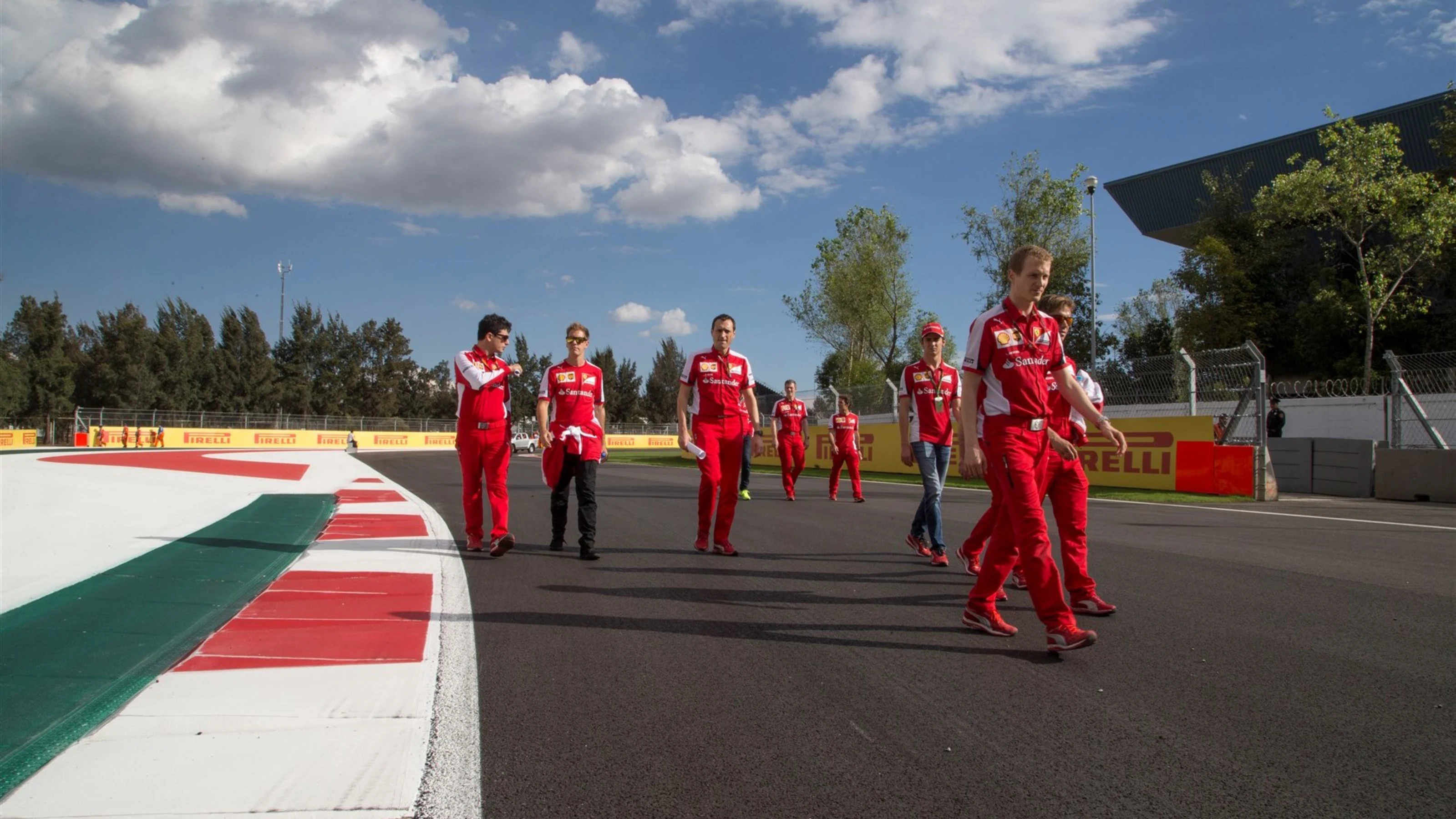 Sebastian Vettel (GER) Ferrari walks the track at Formula One World Championship, Rd17, Mexican