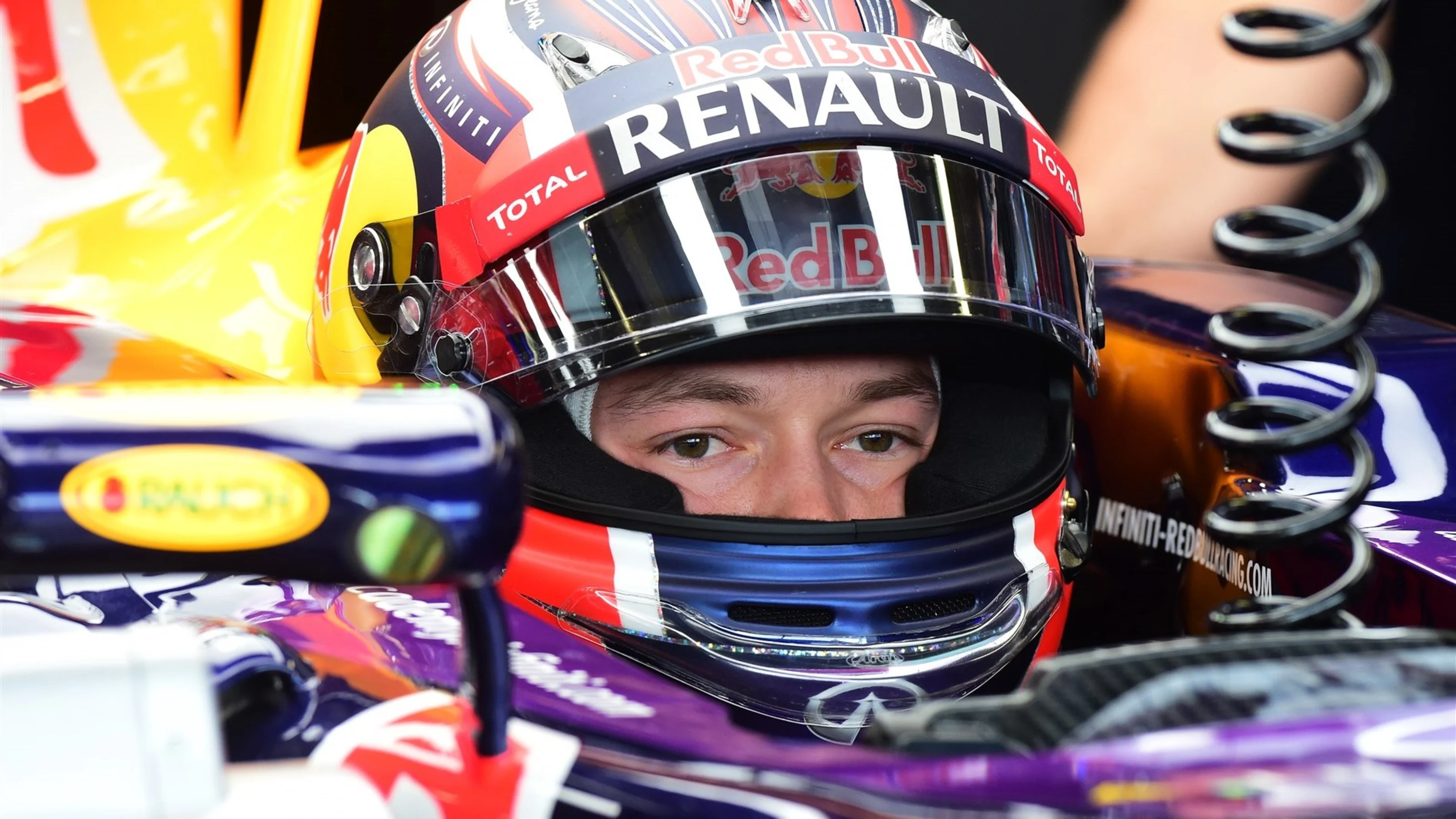 Daniil Kvyat (RUS) Red Bull Racing RB11 at Formula One World Championship, Rd6, Monaco Grand Prix