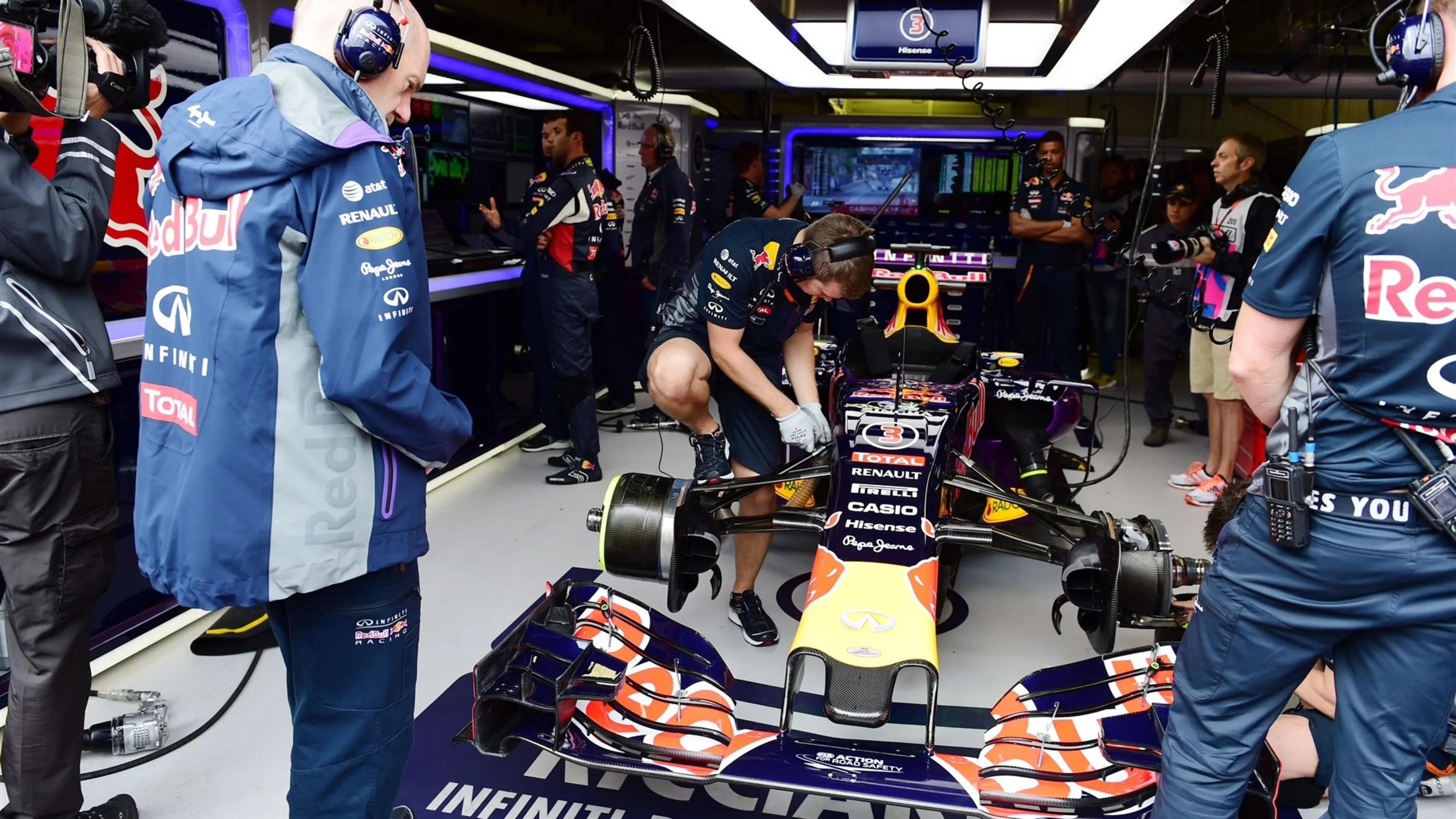 Adrian Newey (GBR) Red Bull Racing and Daniel Ricciardo (AUS) Red Bull Racing RB11 at Formula One