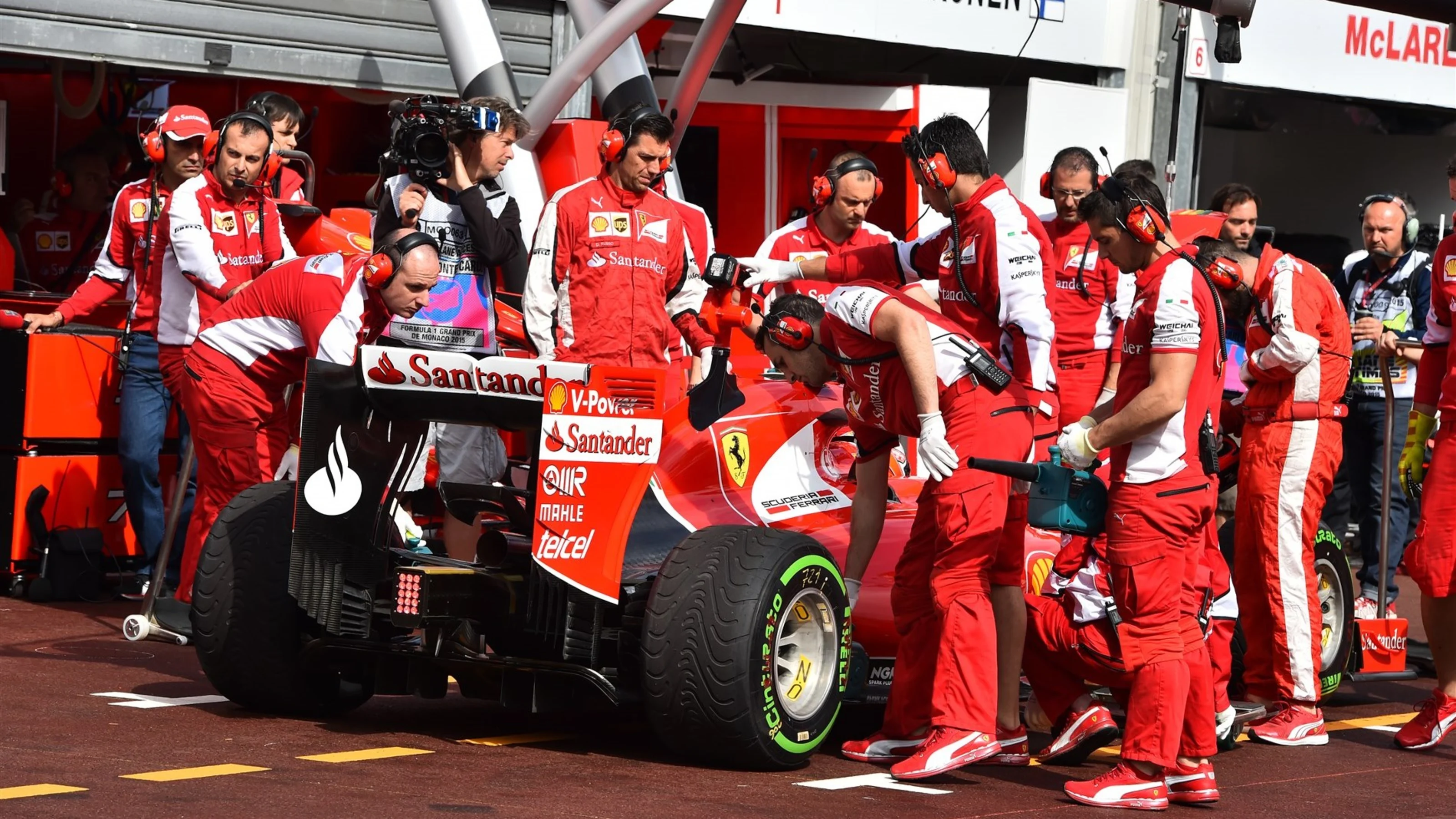 Sebastian Vettel (GER) Ferrari SF15-T at Formula One World Championship, Rd6, Monaco Grand Prix