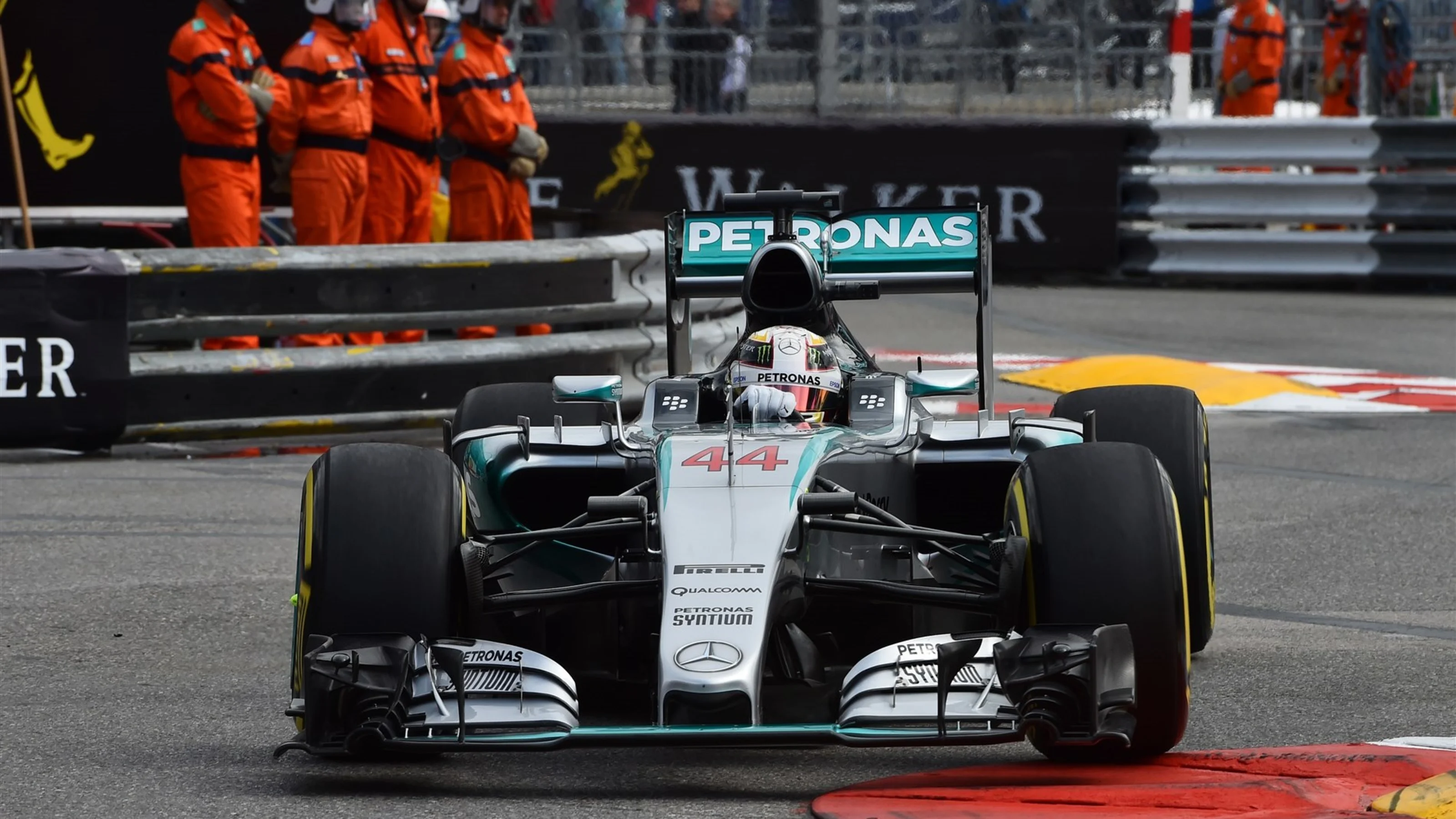 Lewis Hamilton (GBR) Mercedes AMG F1 W06 at Formula One World Championship, Rd6, Monaco Grand Prix