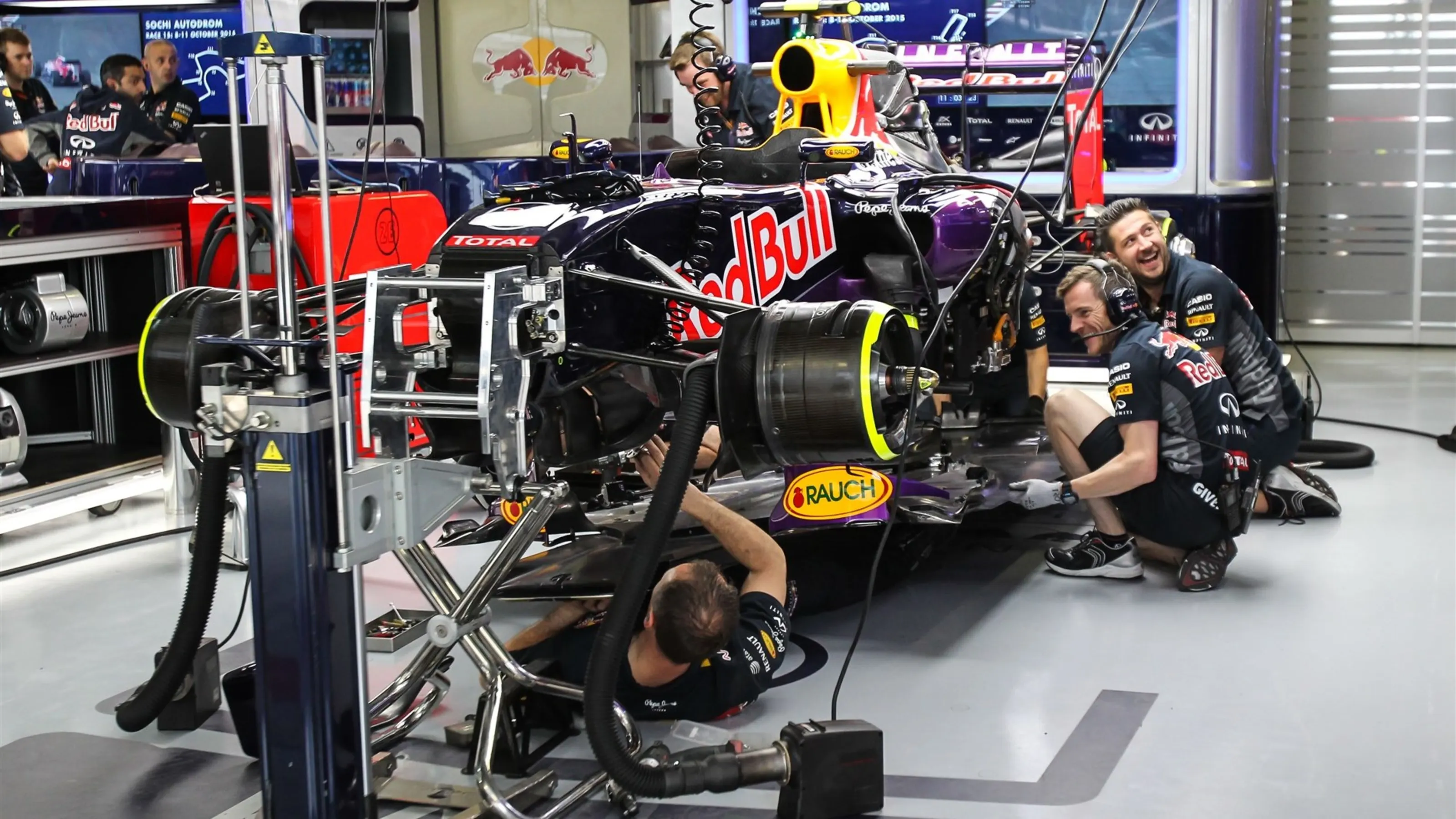 Mechanics and Red Bull Racing RB11 at Formula One World Championship, Rd15, Russian Grand Prix,