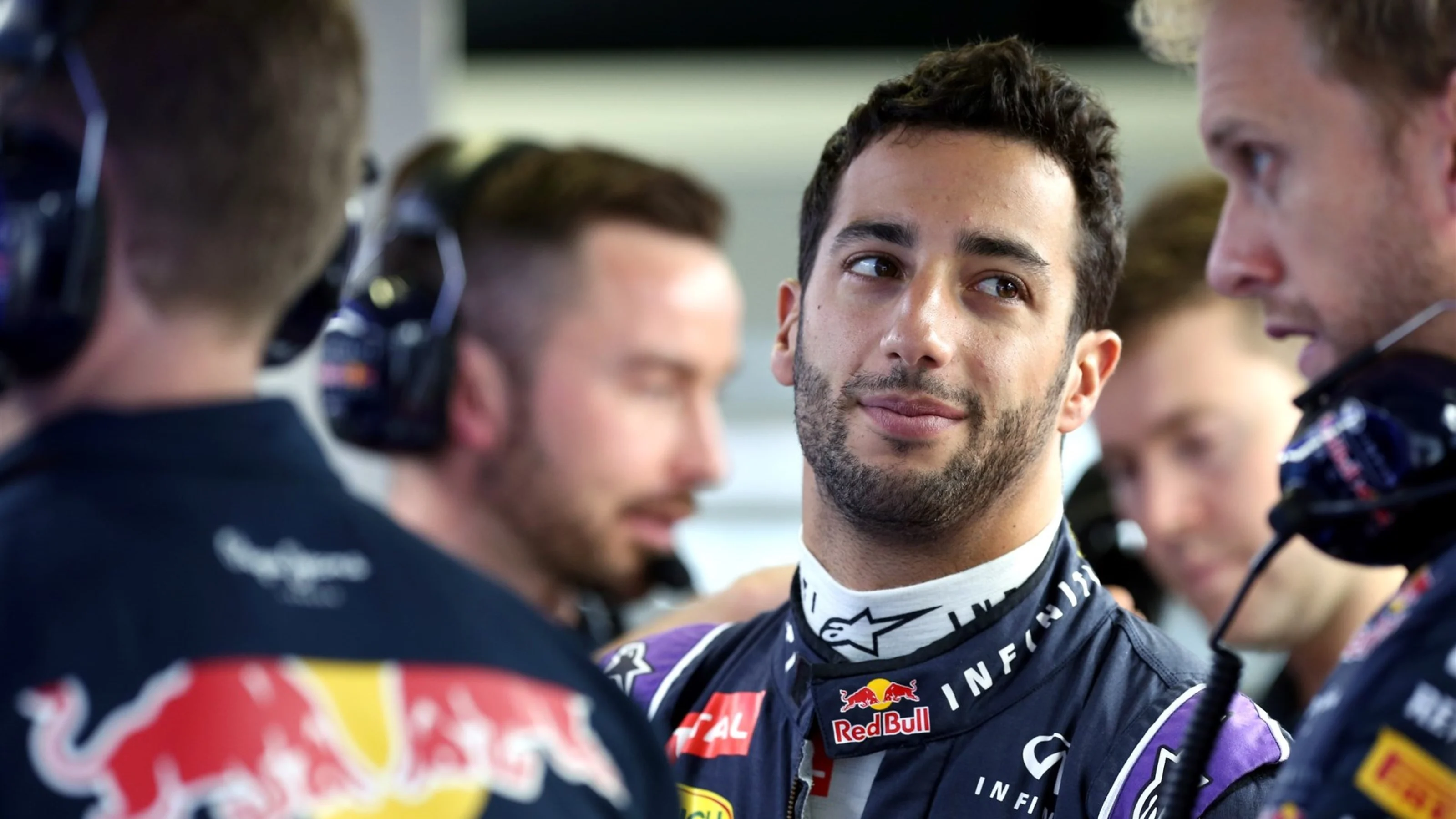 Daniel Ricciardo (AUS) Red Bull Racing at Formula One World Championship, Rd15, Russian Grand Prix,