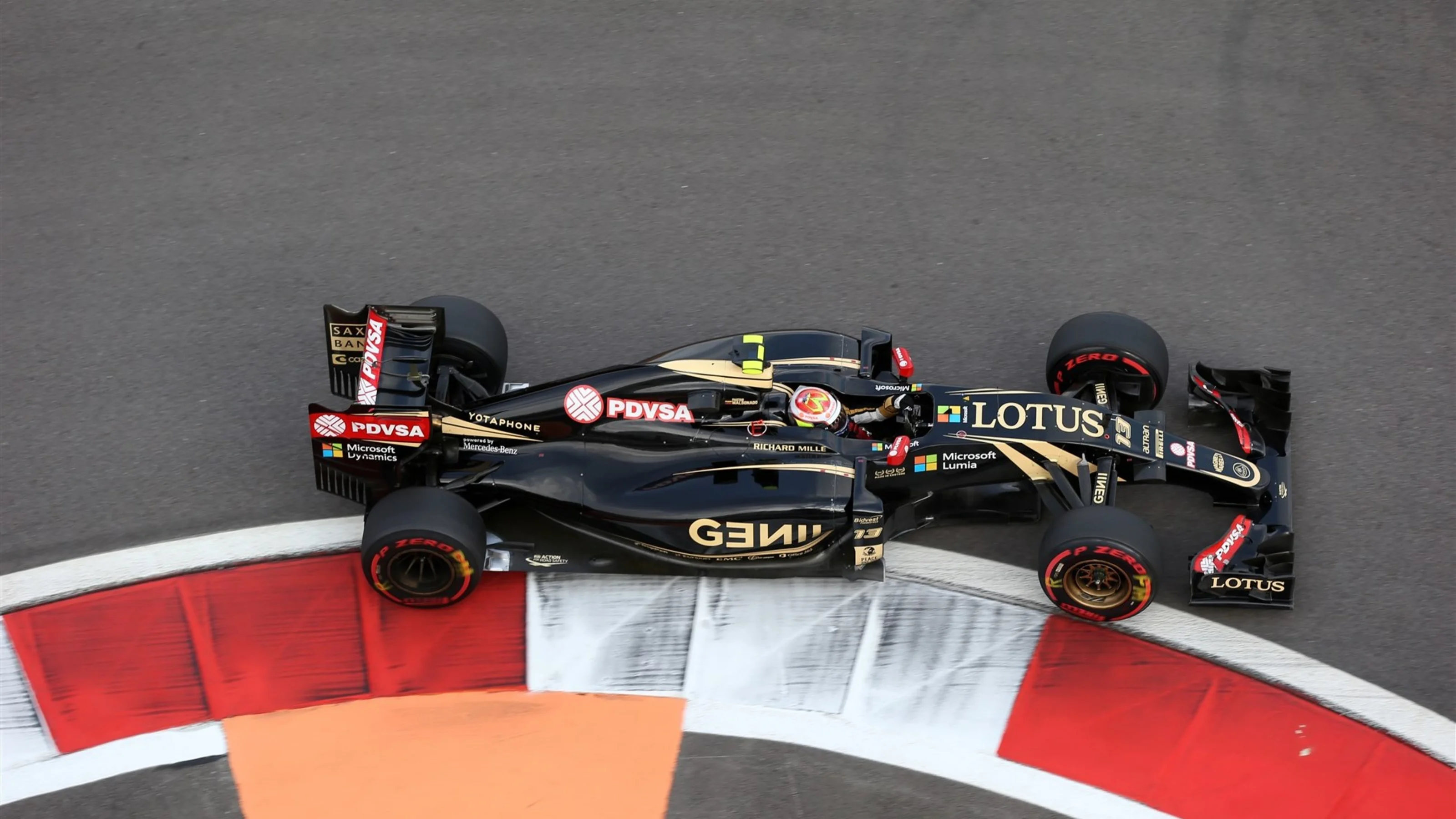 Pastor Maldonado (VEN) Lotus E23 Hybrid at Formula One World Championship, Rd15, Russian Grand