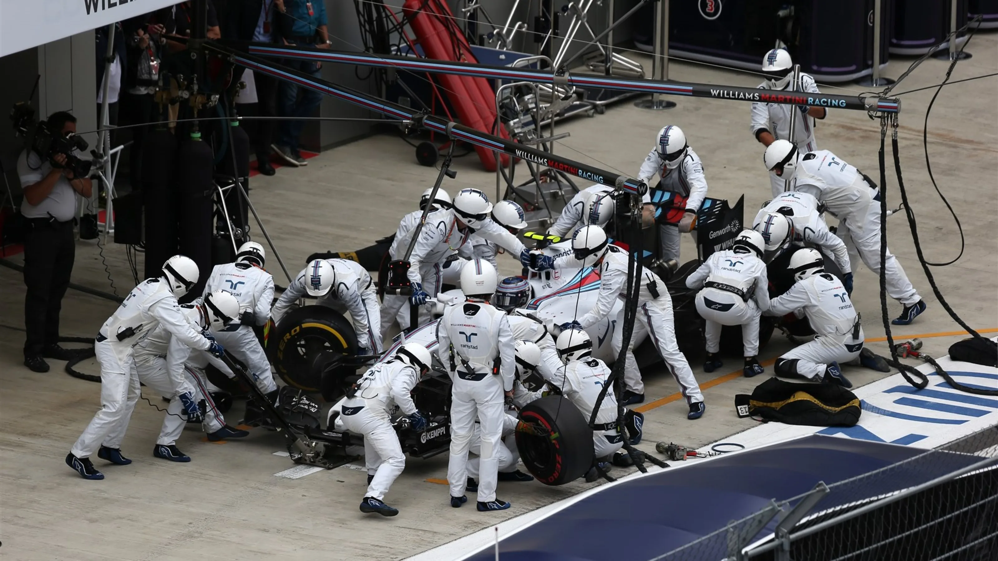 Valtteri Bottas (FIN) Williams FW37 at Formula One World Championship, Rd15, Russian Grand Prix,