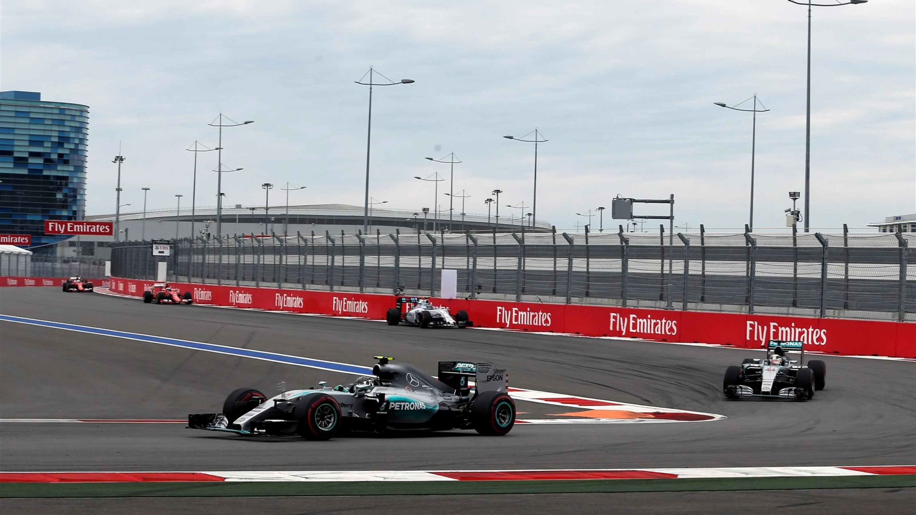 Nico Rosberg (GER) Mercedes AMG F1 W06 leads Lewis Hamilton (GBR) Mercedes AMG F1 W06 at Formula
