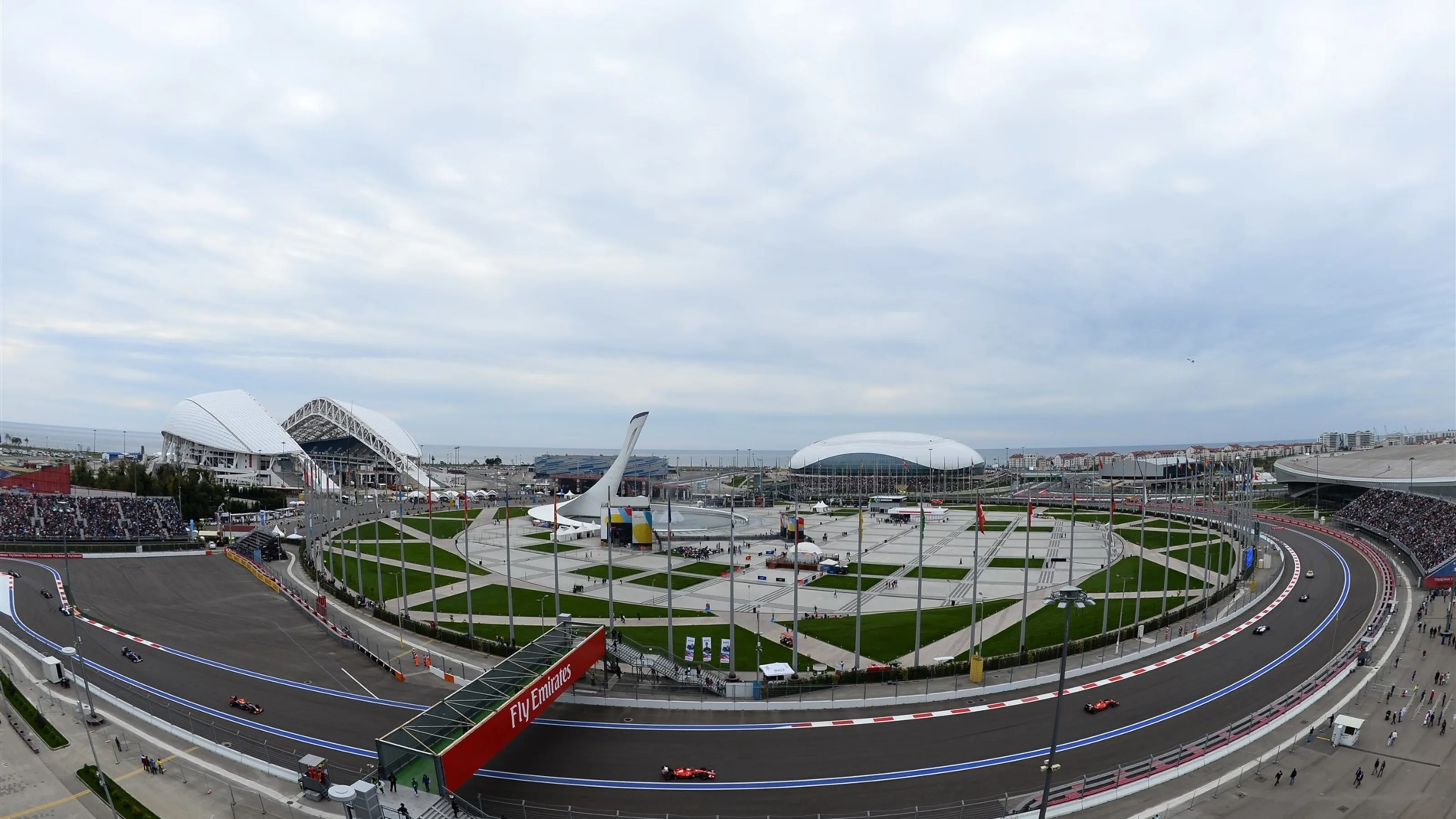 Sebastian Vettel (GER) Ferrari SF15-T at Formula One World Championship, Rd15, Russian Grand Prix,