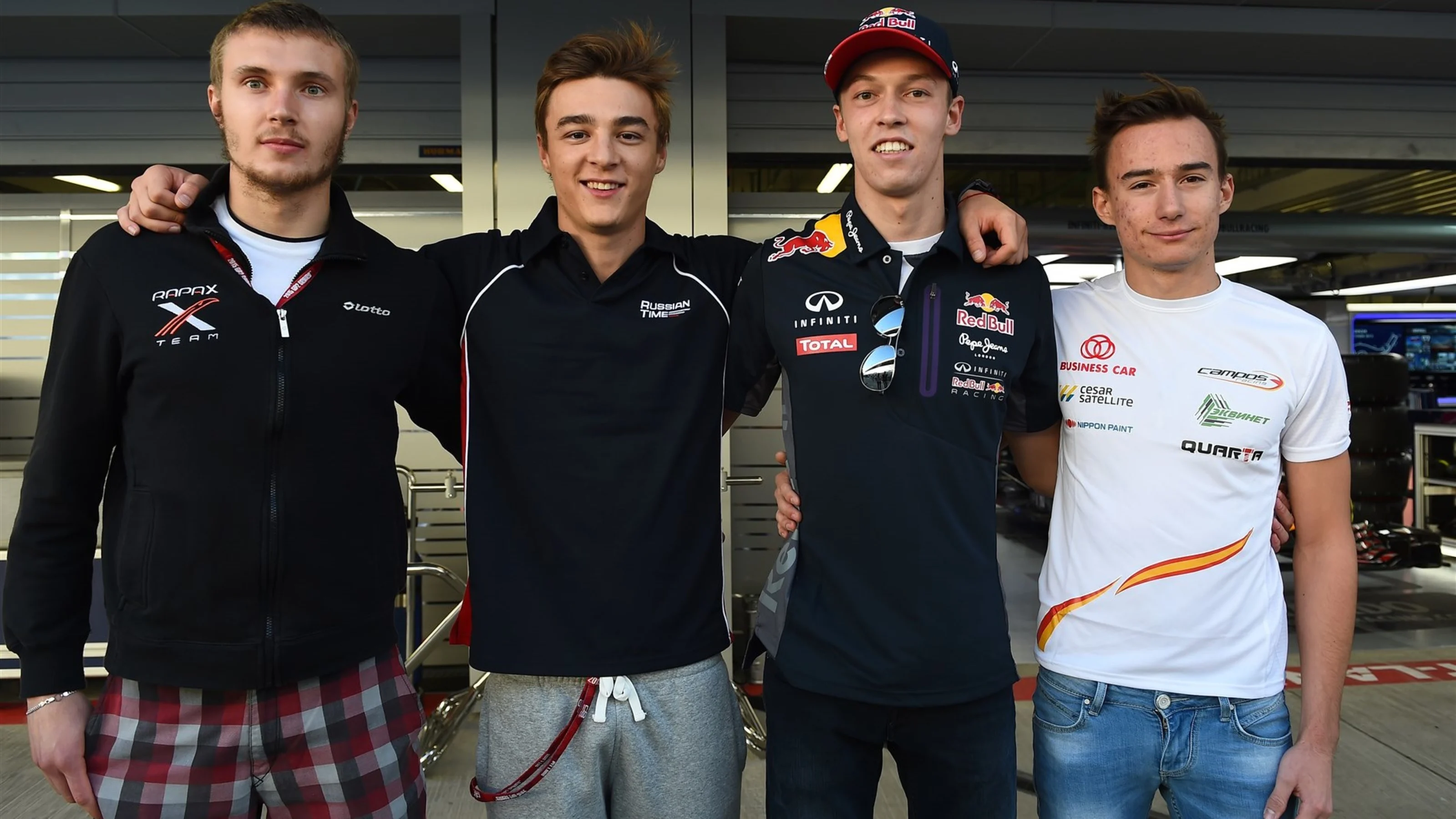 (L to R): Sergey Sirotkin (RUS) Rapax GP2, Artem Markelov (RUS) Russian Time GP2, Daniil Kvyat