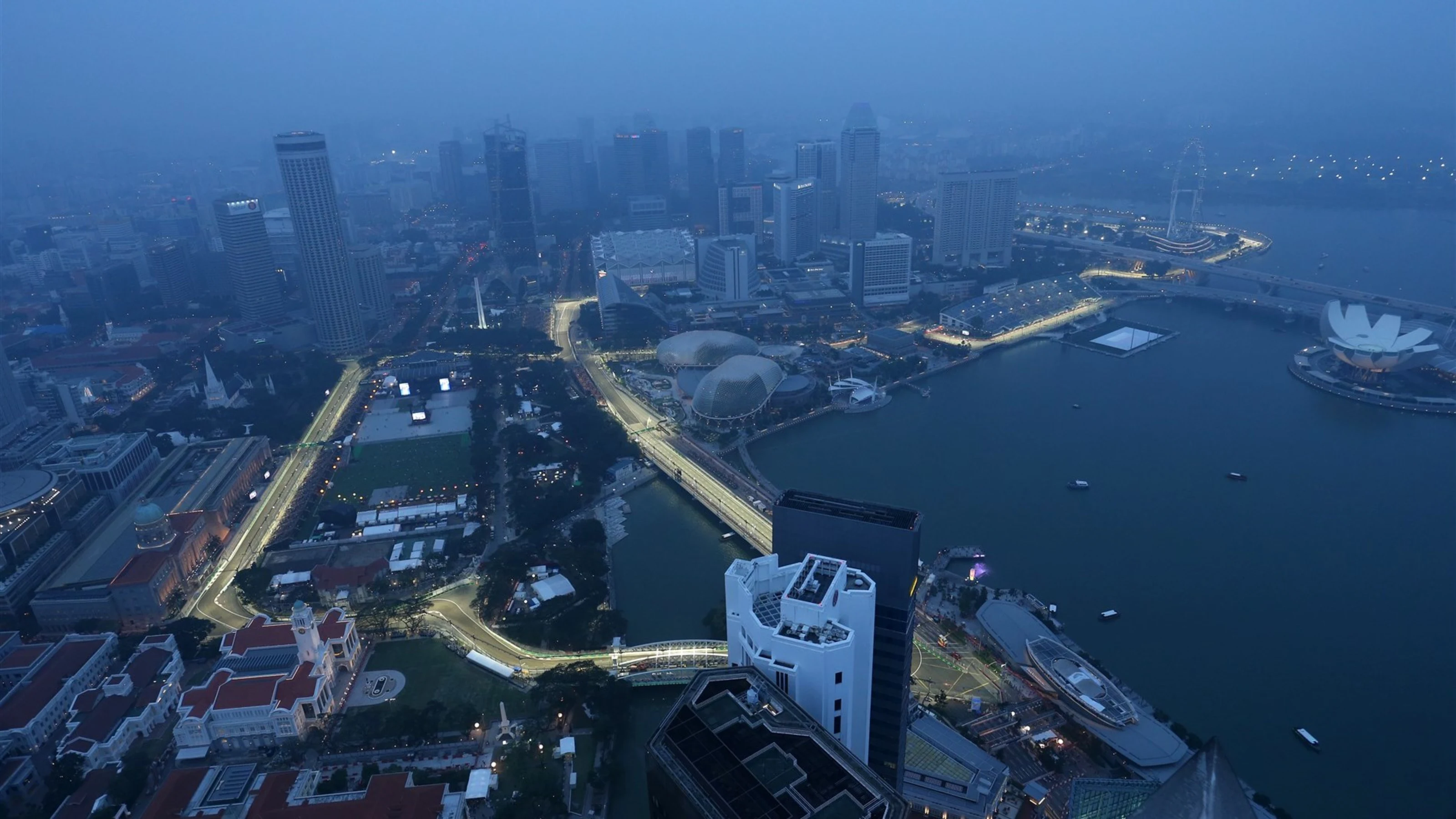 Scenic city view at Formula One World Championship, Rd13, Singapore Grand Prix, Practice, Marina