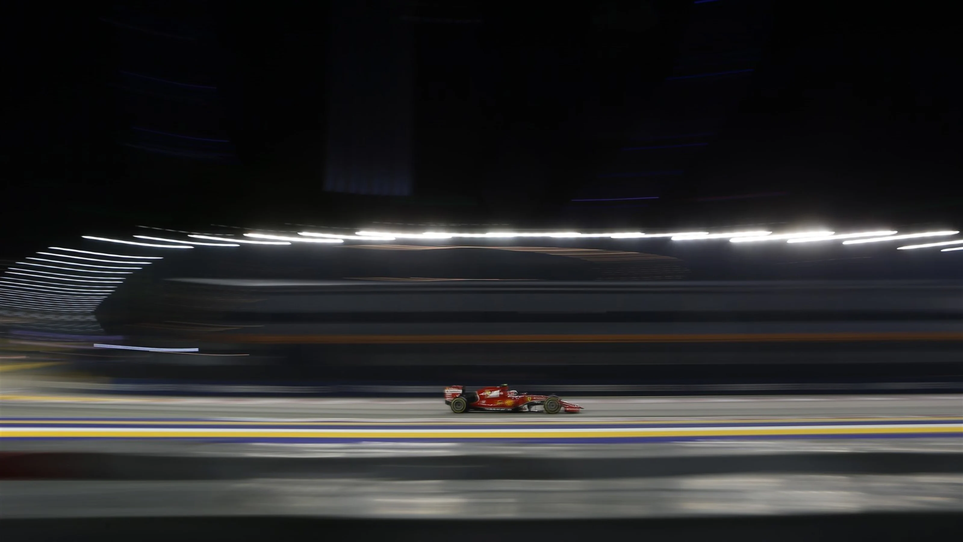 Kimi Raikkonen (FIN) Ferrari SF15-T at Formula One World Championship, Rd13, Singapore Grand Prix,