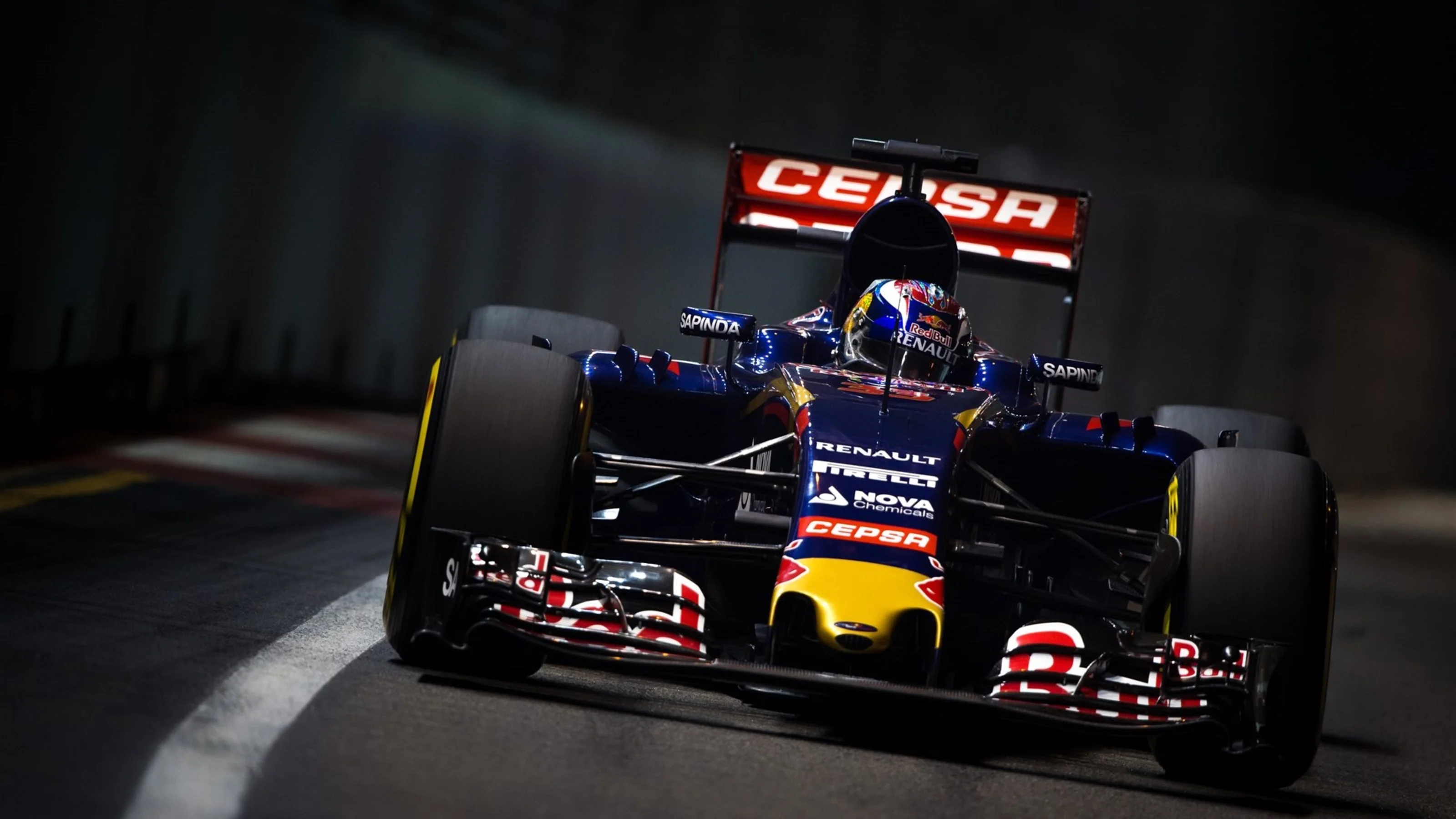 Max Verstappen (NDL) Scuderia Toro Rosso STR10 at Formula One World Championship, Rd13, Singapore