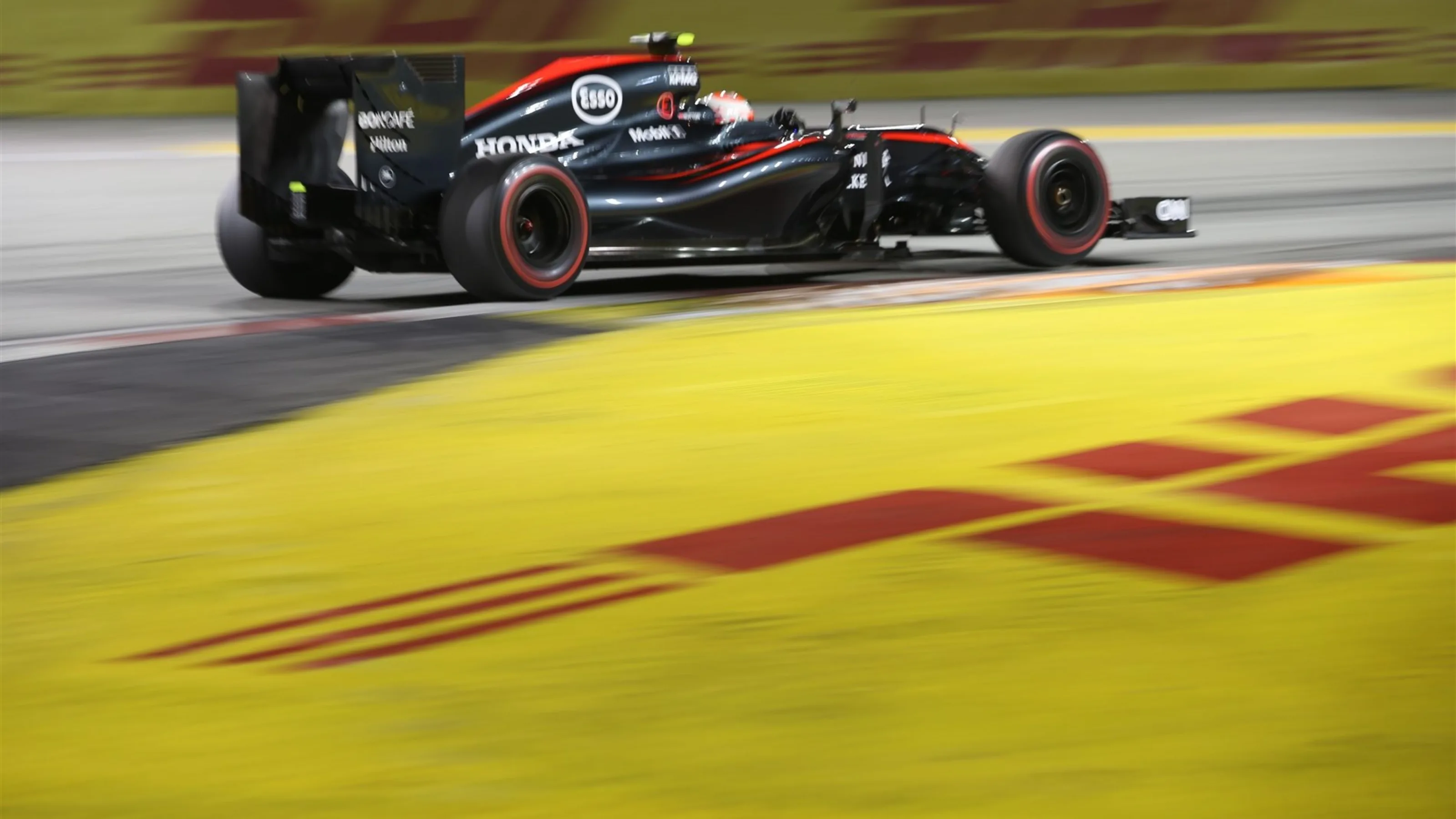 Jenson Button (GBR) McLaren MP4-30 at Formula One World Championship, Rd13, Singapore Grand Prix,