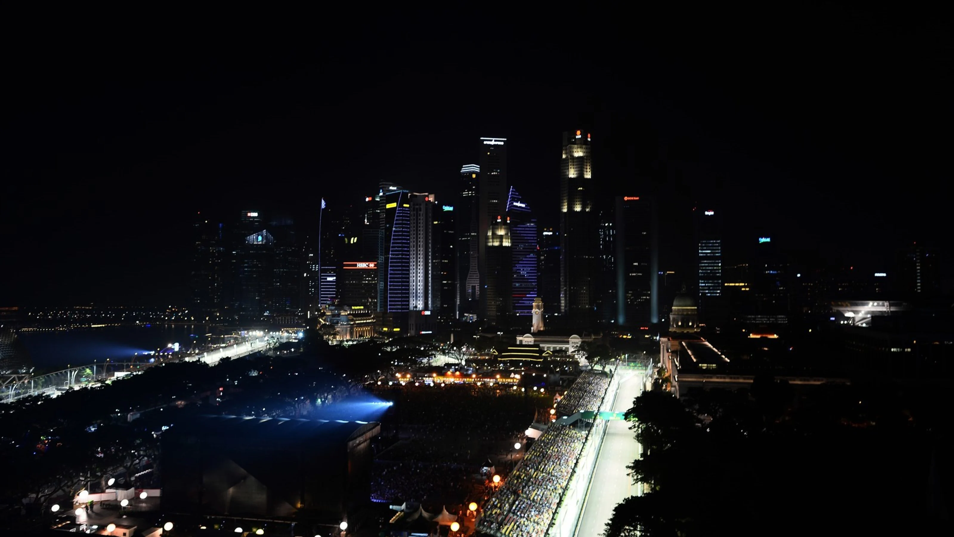 Skyline at Formula One World Championship, Rd13, Singapore Grand Prix, Qualifying, Marina Bay