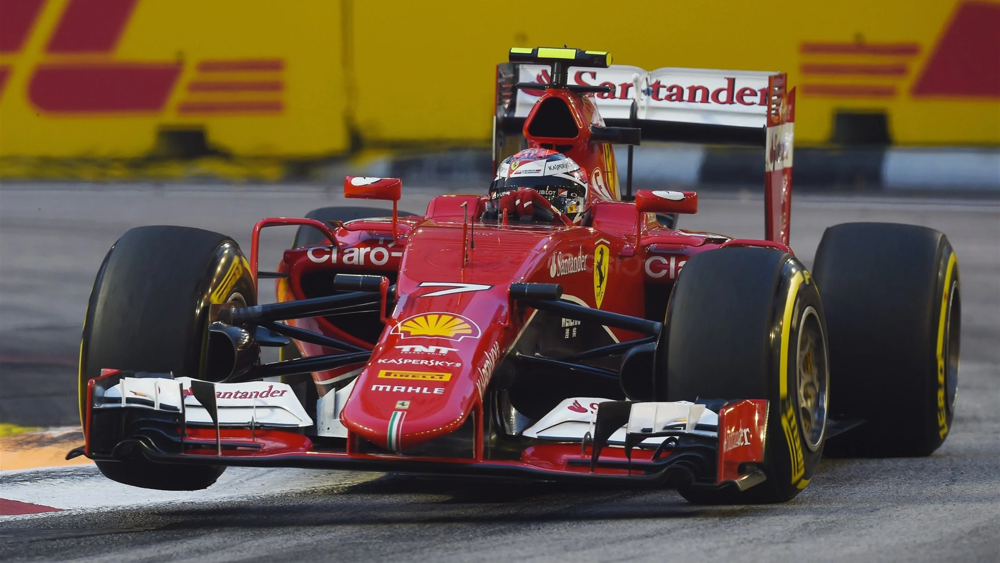 Kimi Raikkonen (FIN) Ferrari SF15-T at Formula One World Championship, Rd13, Singapore Grand Prix,