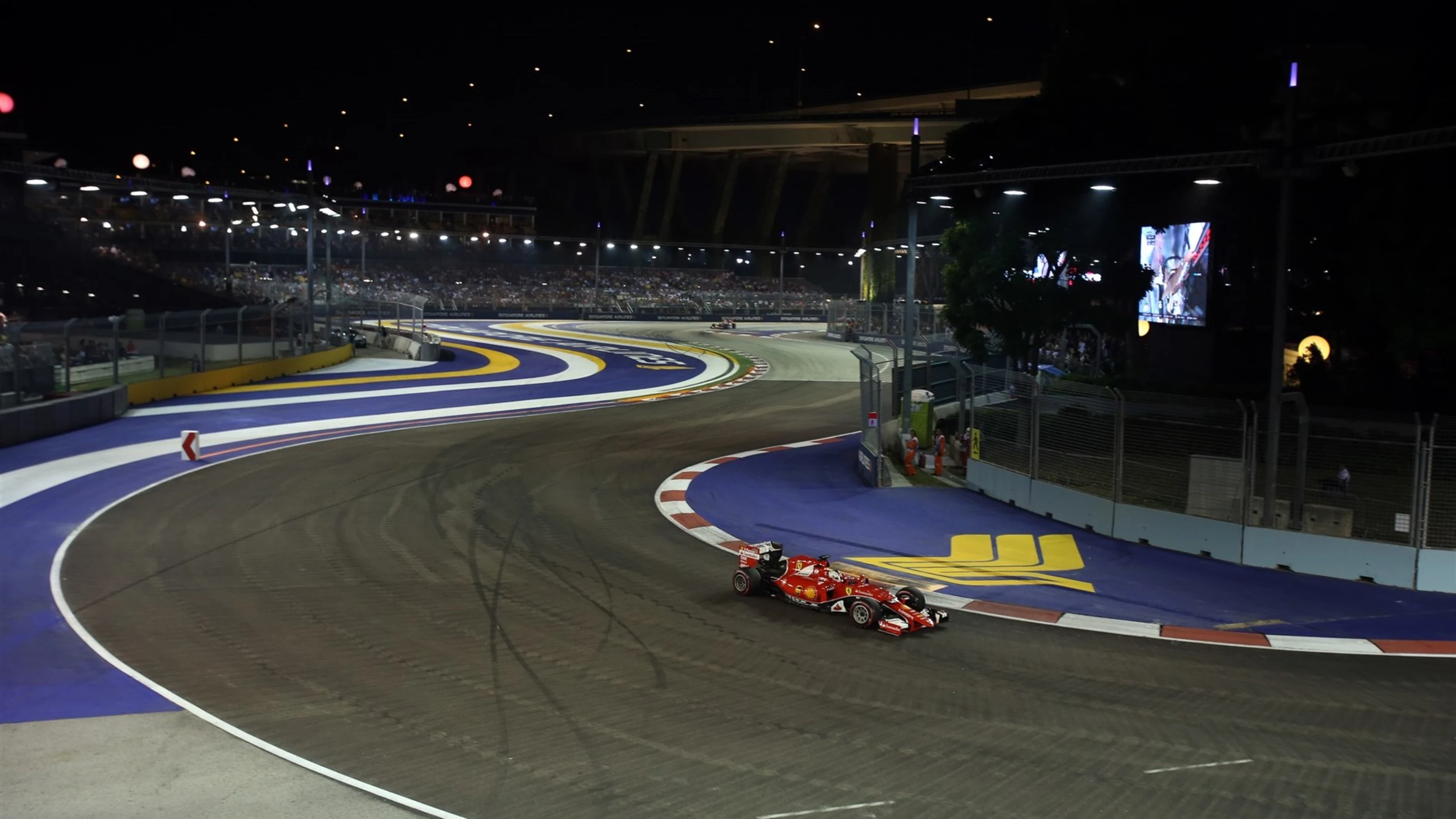 Sebastian Vettel (GER) Ferrari SF15-T at Formula One World Championship, Rd13, Singapore Grand
