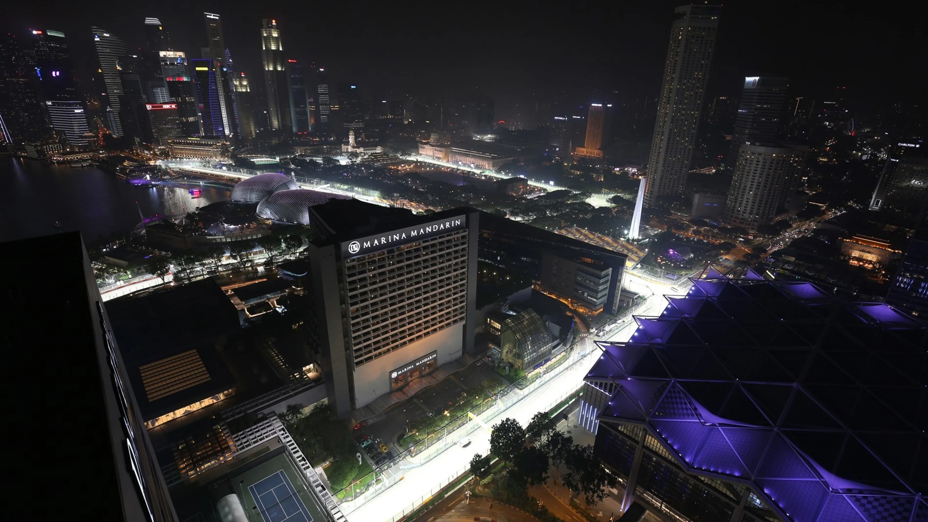 Scenic view of the Marina Mandarin Hotel at Formula One World Championship, Rd13, Singapore Grand