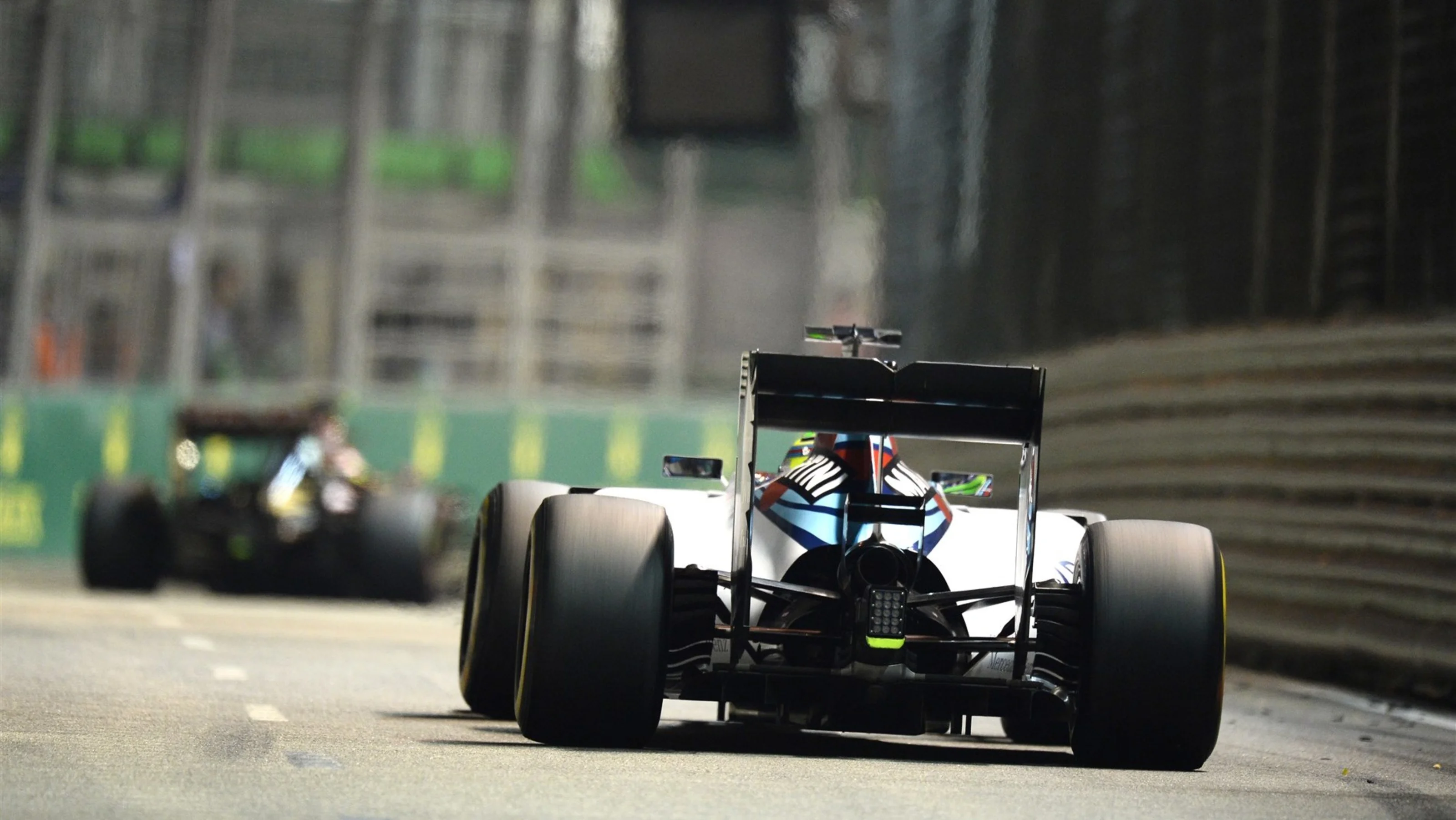 Felipe Massa (BRA) Williams FW37 at Formula One World Championship, Rd13, Singapore Grand Prix,
